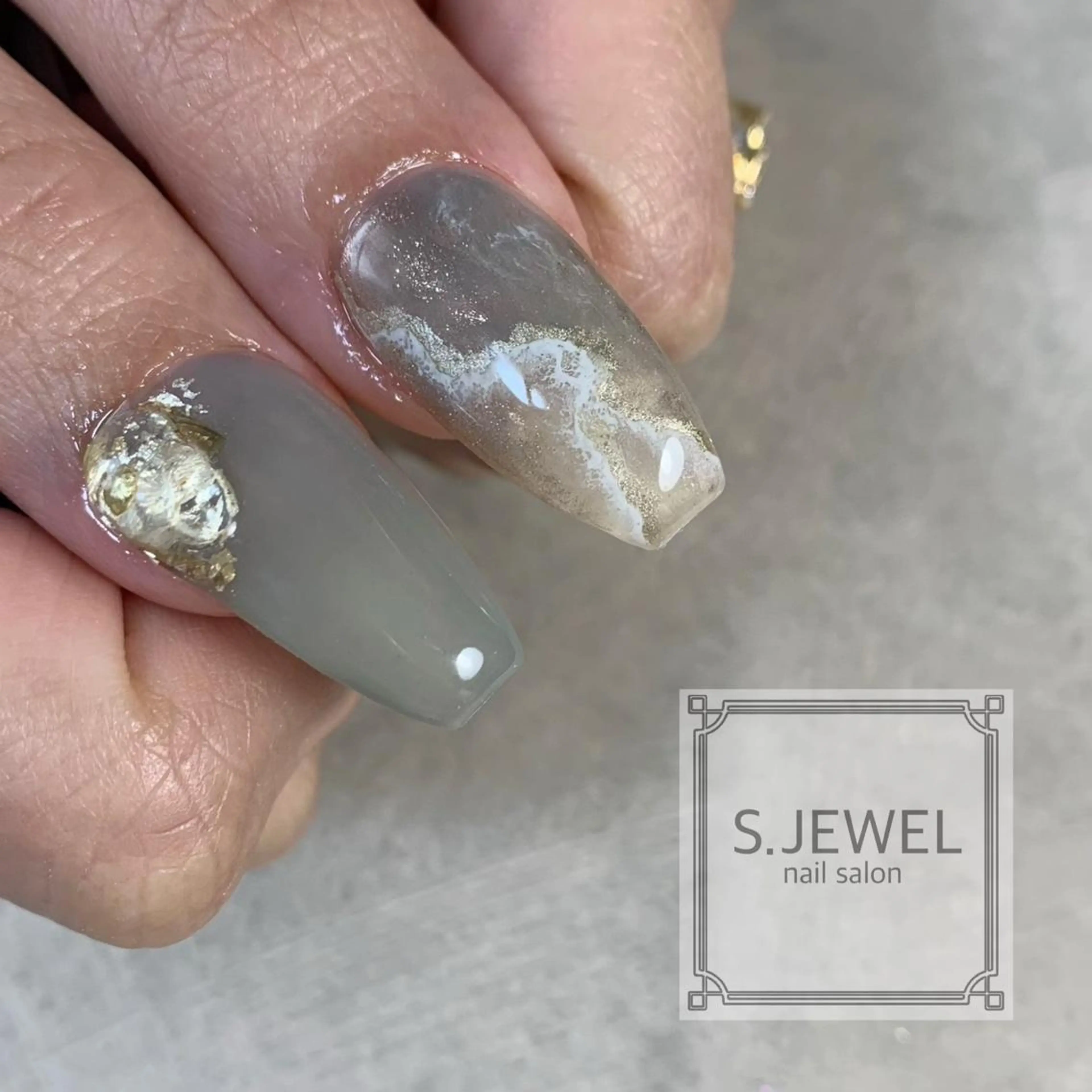 ネイル S. JEWELのネイルデザイン
