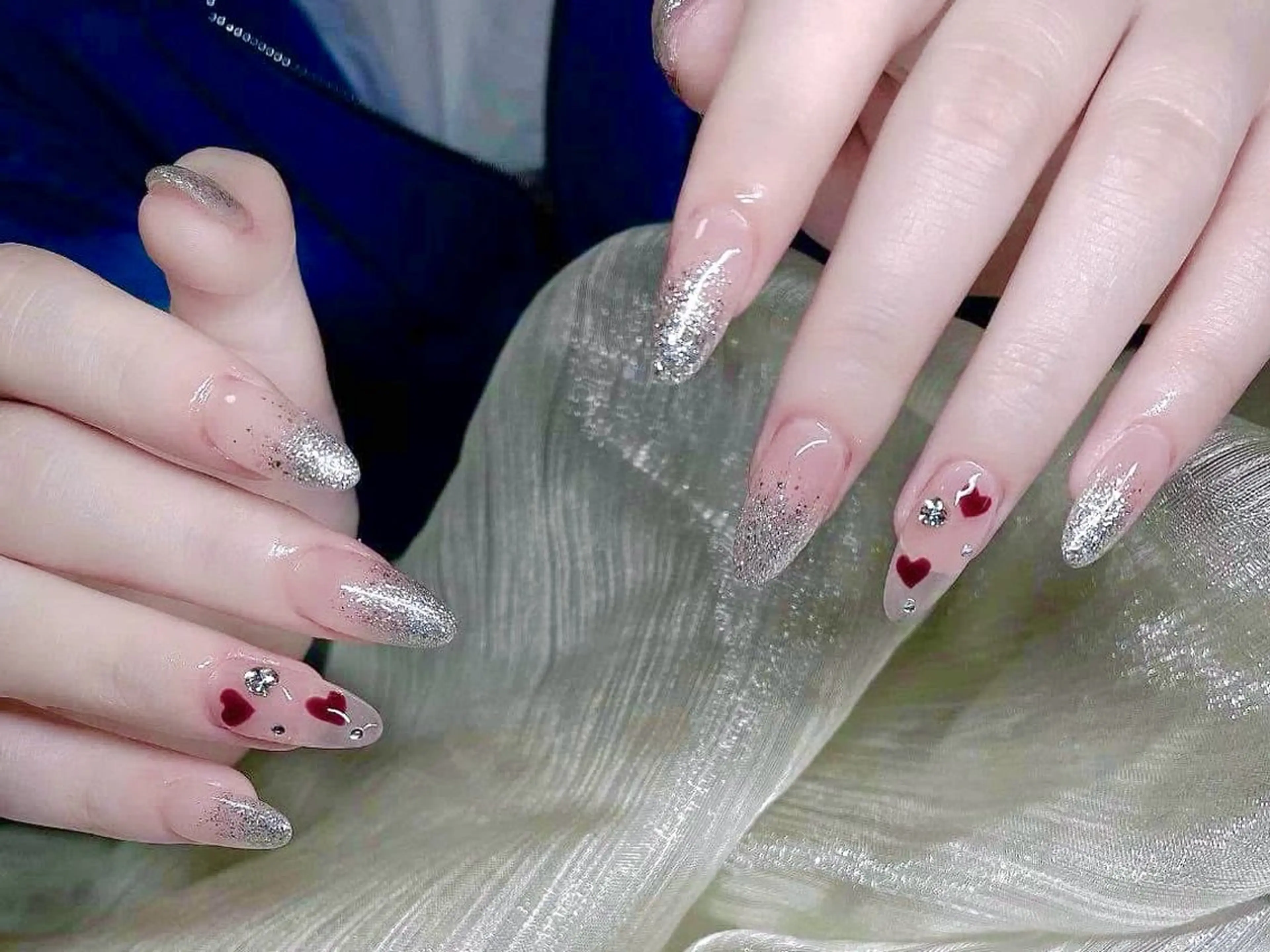 ネイル Mira Nail Studioのネイルデザイン