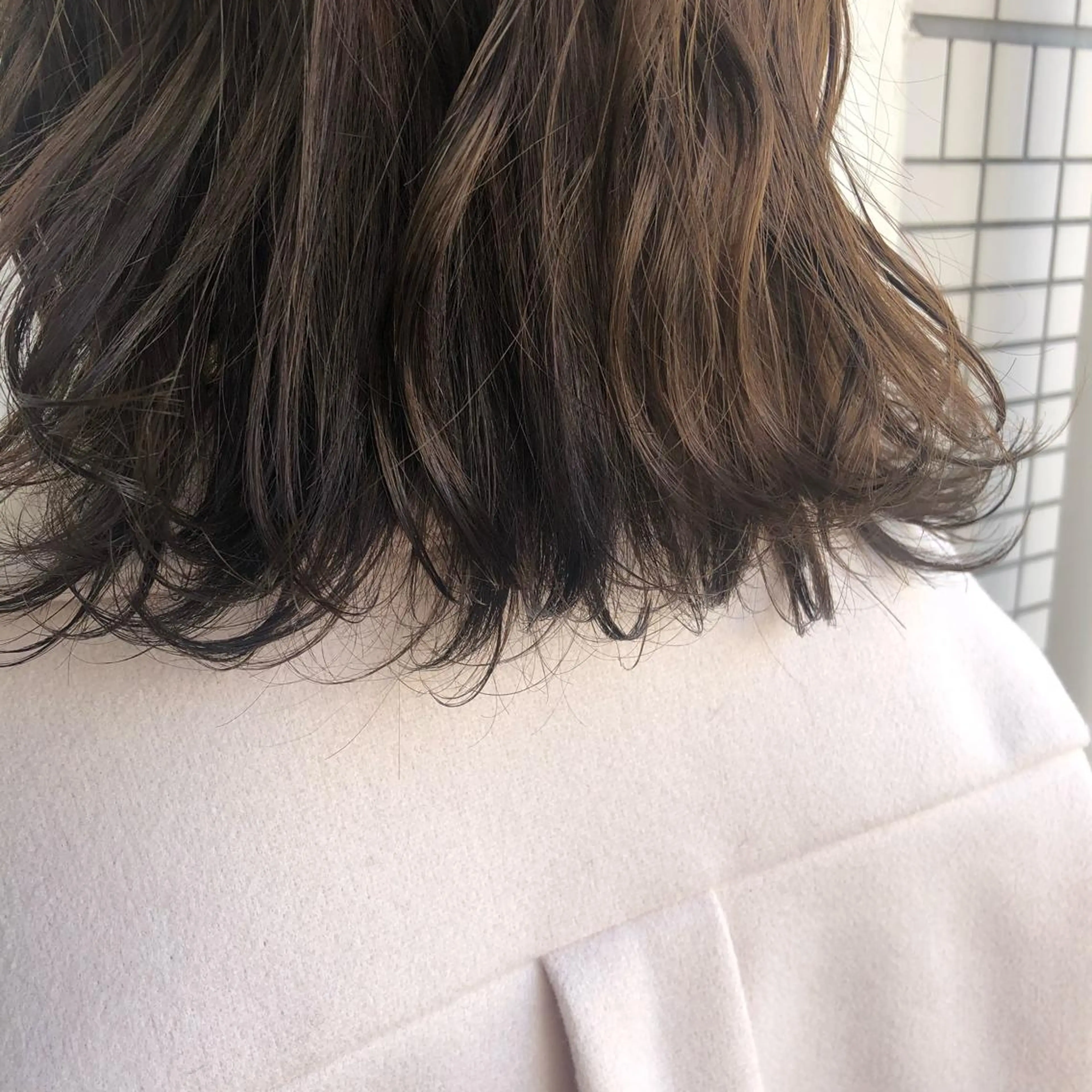 ミディアム カラー レイヤーカット 韓国ヘアayameのヘアスタイル