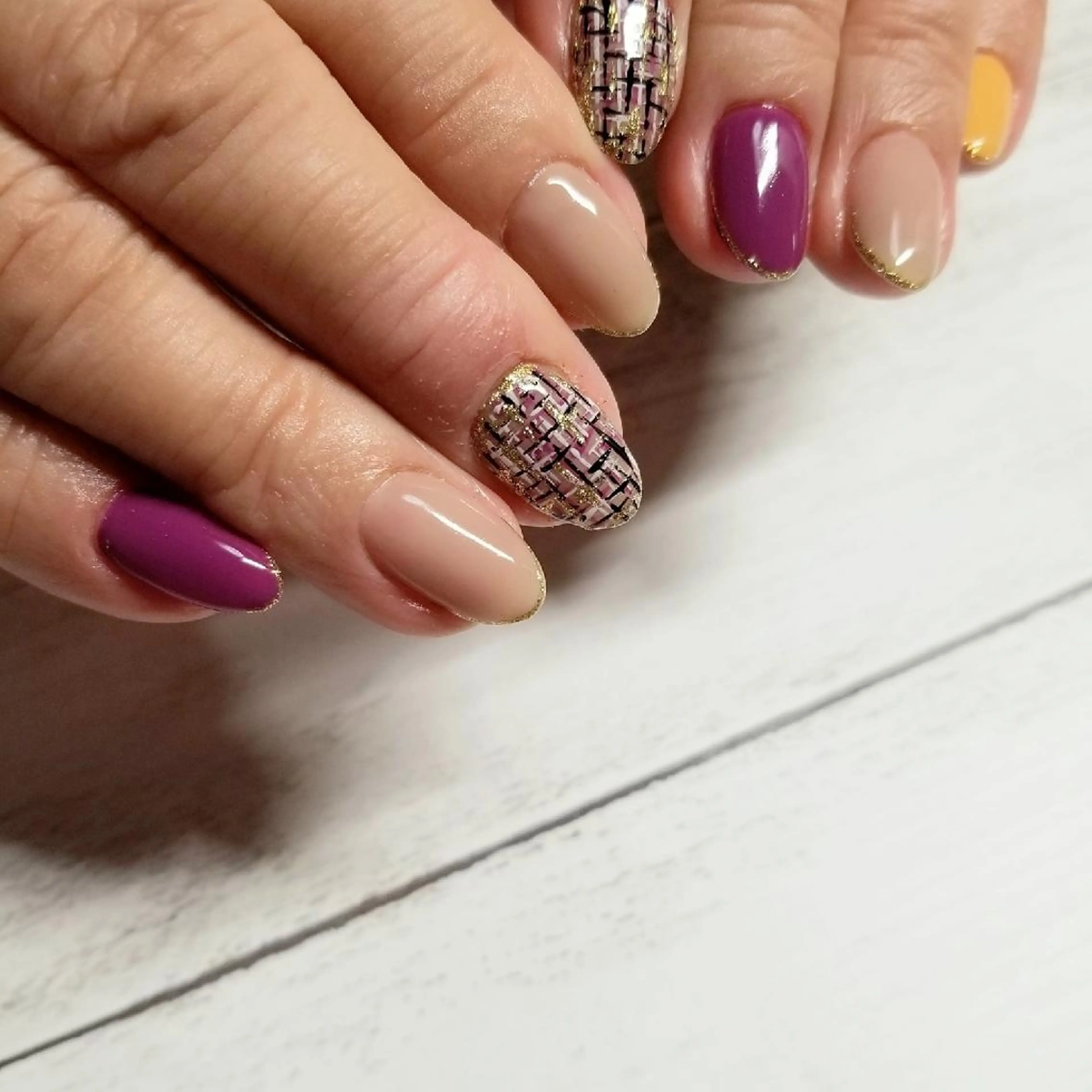 ネイル ツイードネイル nail salon ipuniのネイルデザイン