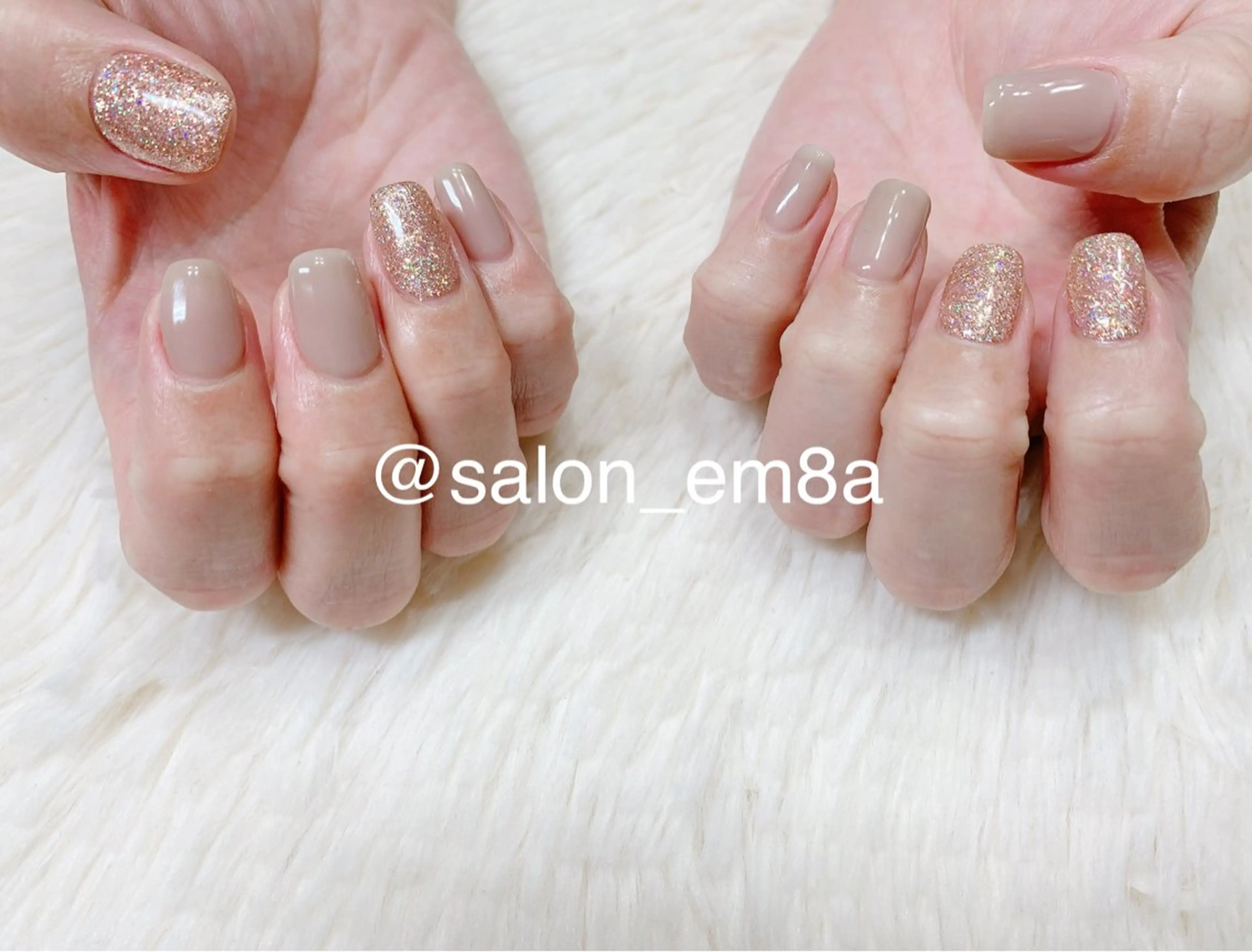 ネイル ジェルネイル オフィスネイル ワンカラーネイル シンプルネイル ハンドネイル salon EM&A emiのネイルデザイン