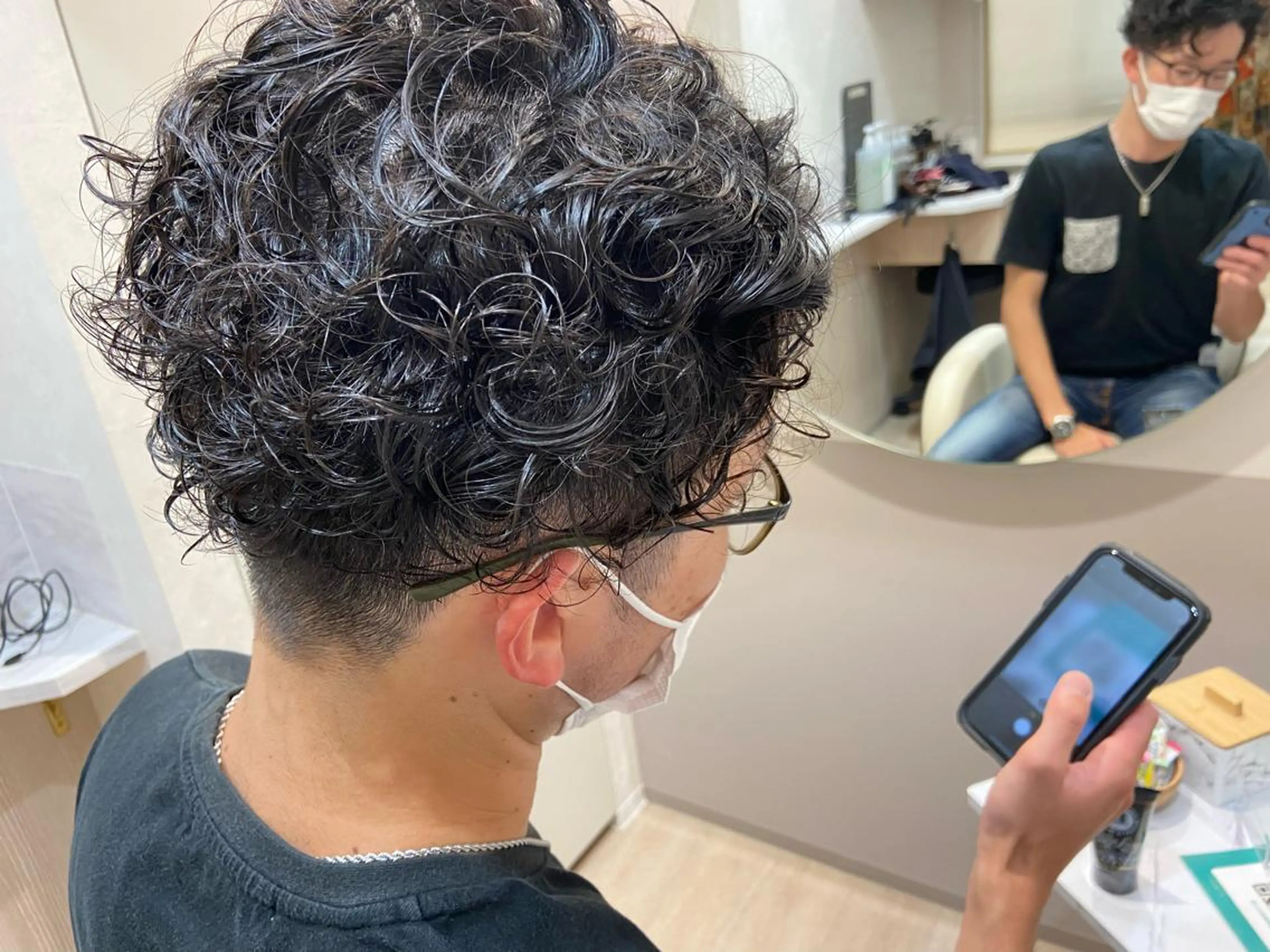パーマ メンズ メンズパーマ チナツ ，のヘアスタイル