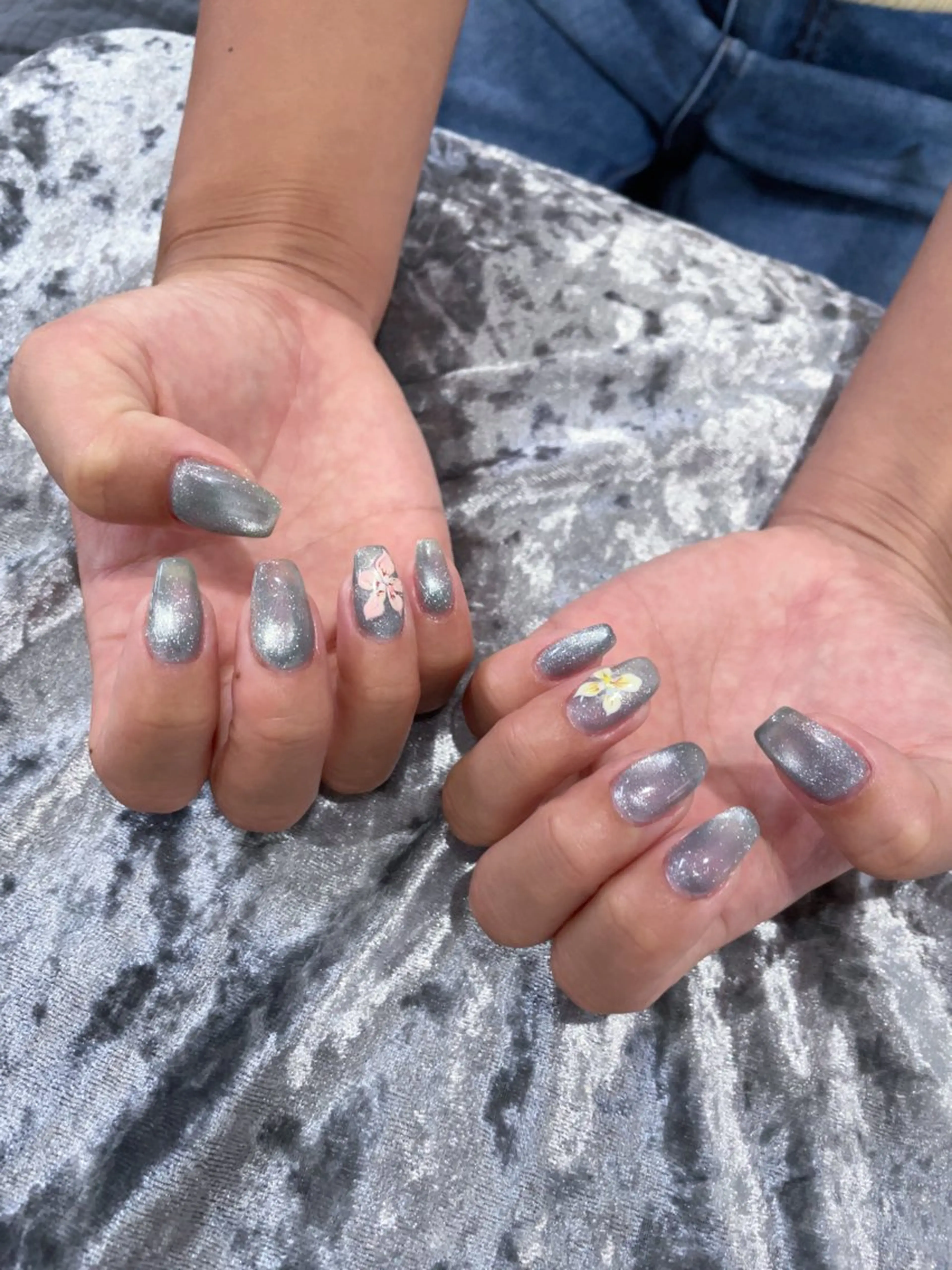 ネイル マグネットネイル マグネットワンカラー ワンカラーネイル nailsalon MILAのネイルデザイン