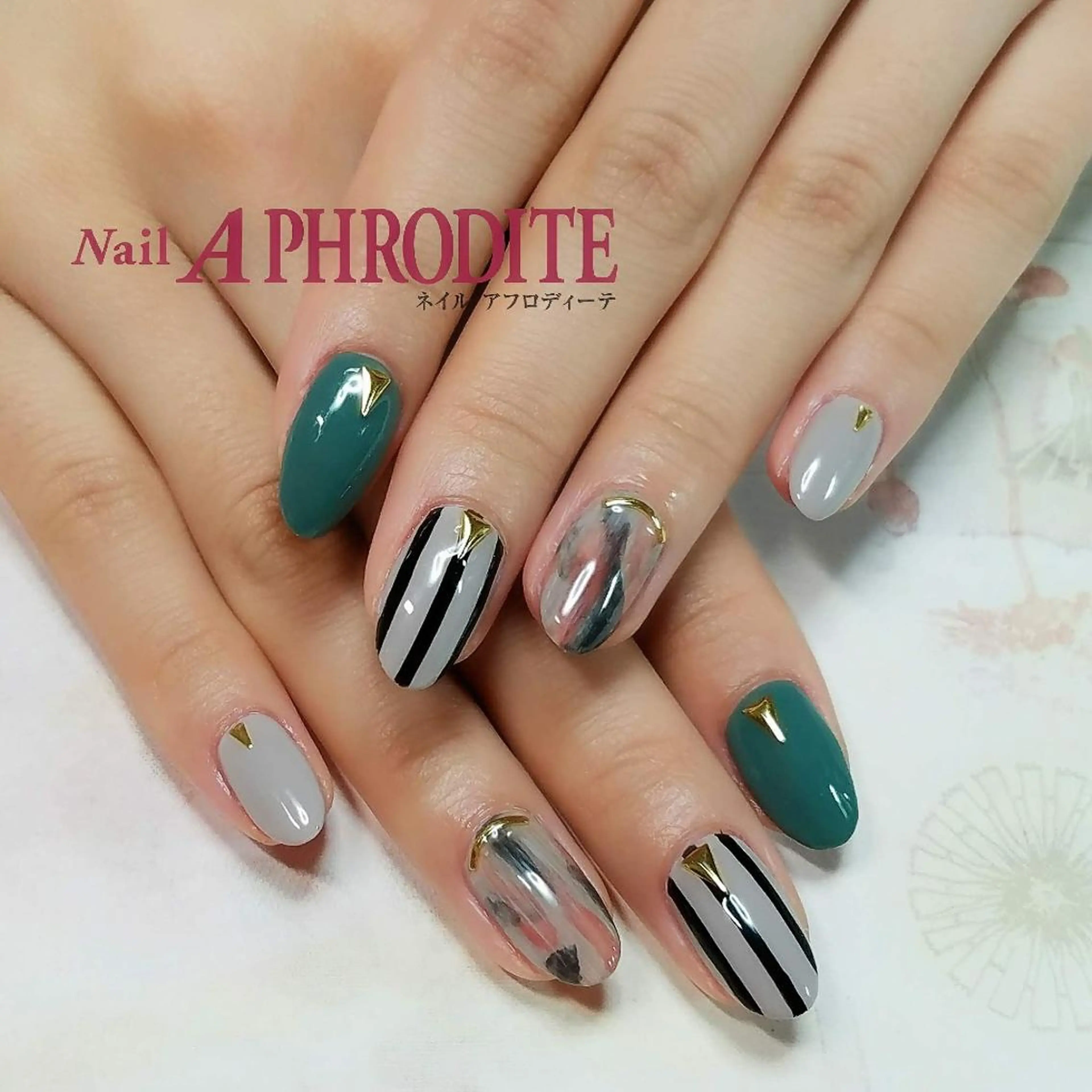 ネイル Nail  Aphroditeのネイルデザイン