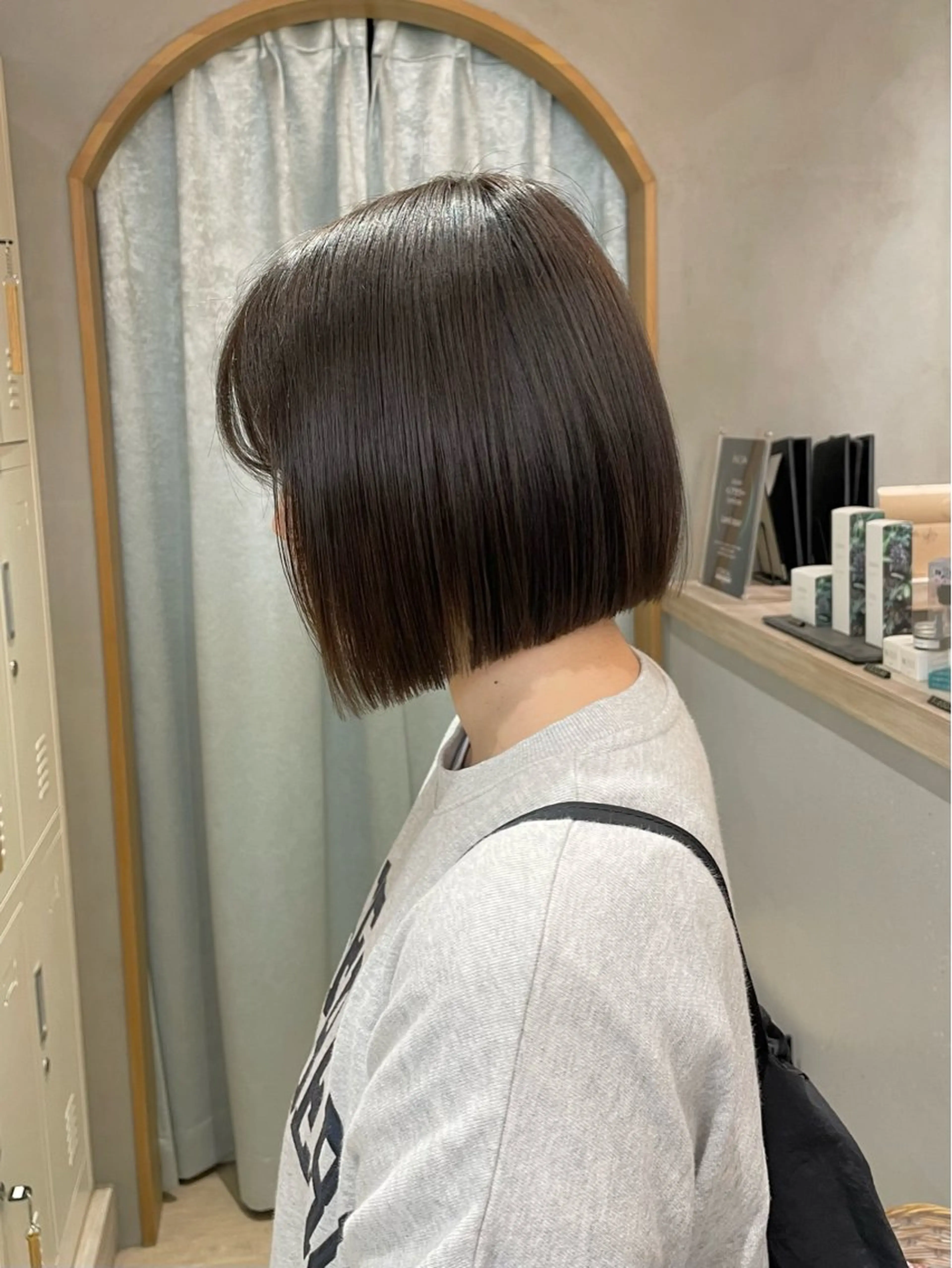 ショート カット ヘアカラー 縮毛矯正 トリートメント オリーブベージュ/シ ョートボブたまき🧡のヘアスタイル