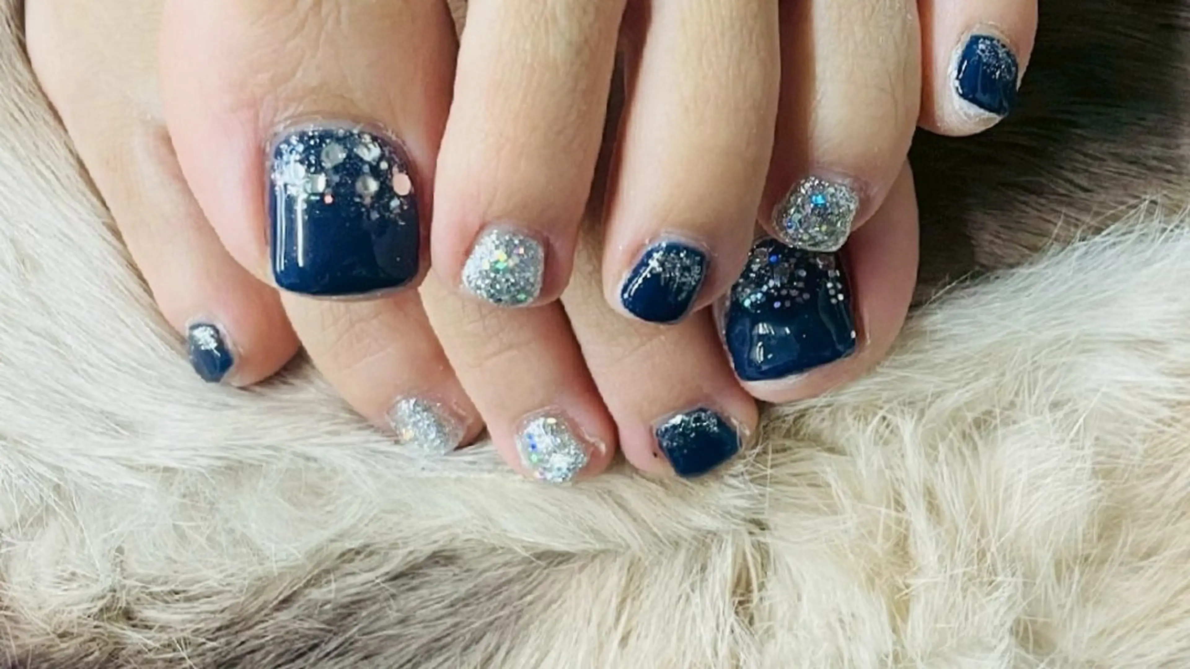 ネイル 矢野 美希のネイルデザイン