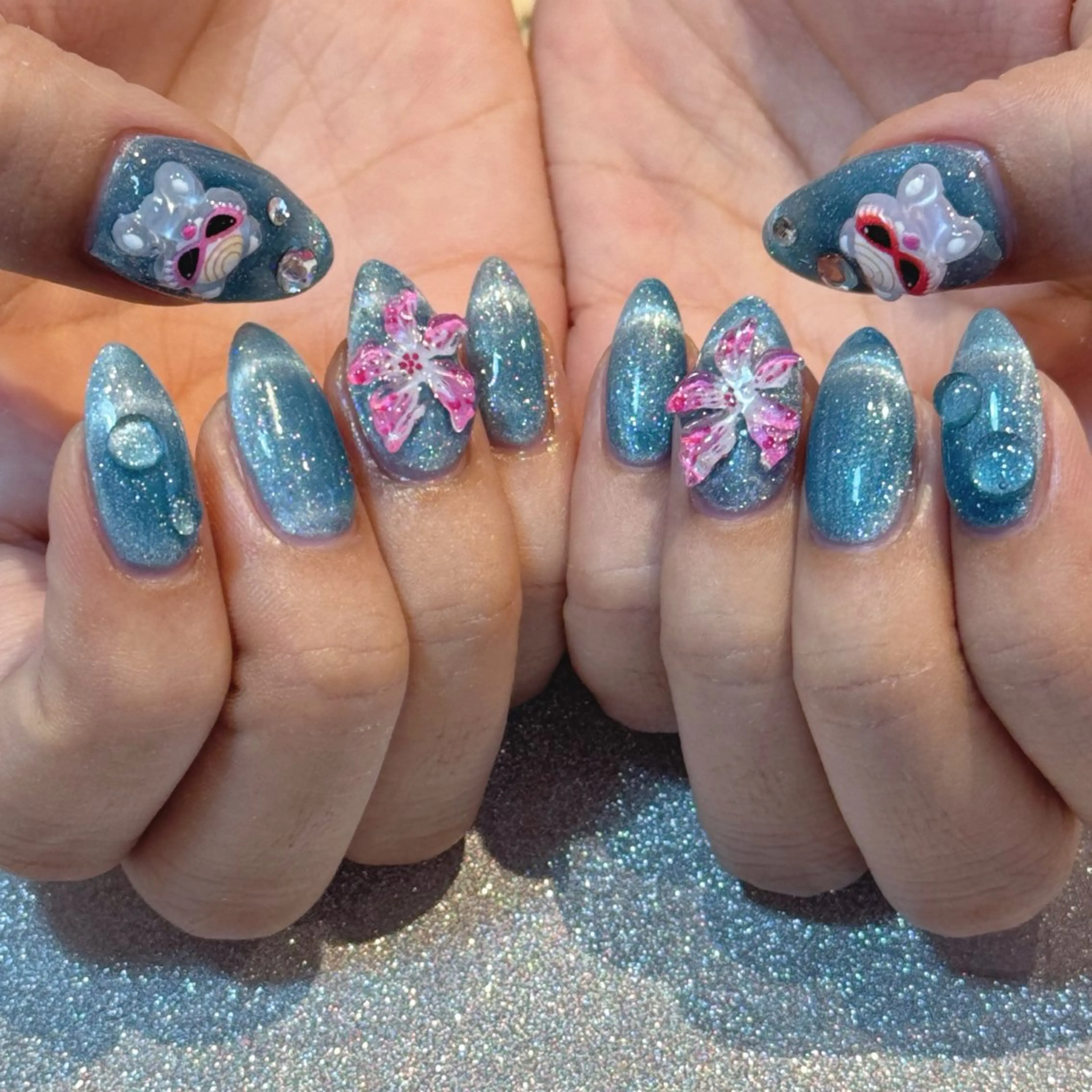 ネイル brodia nails m_riのネイルデザイン