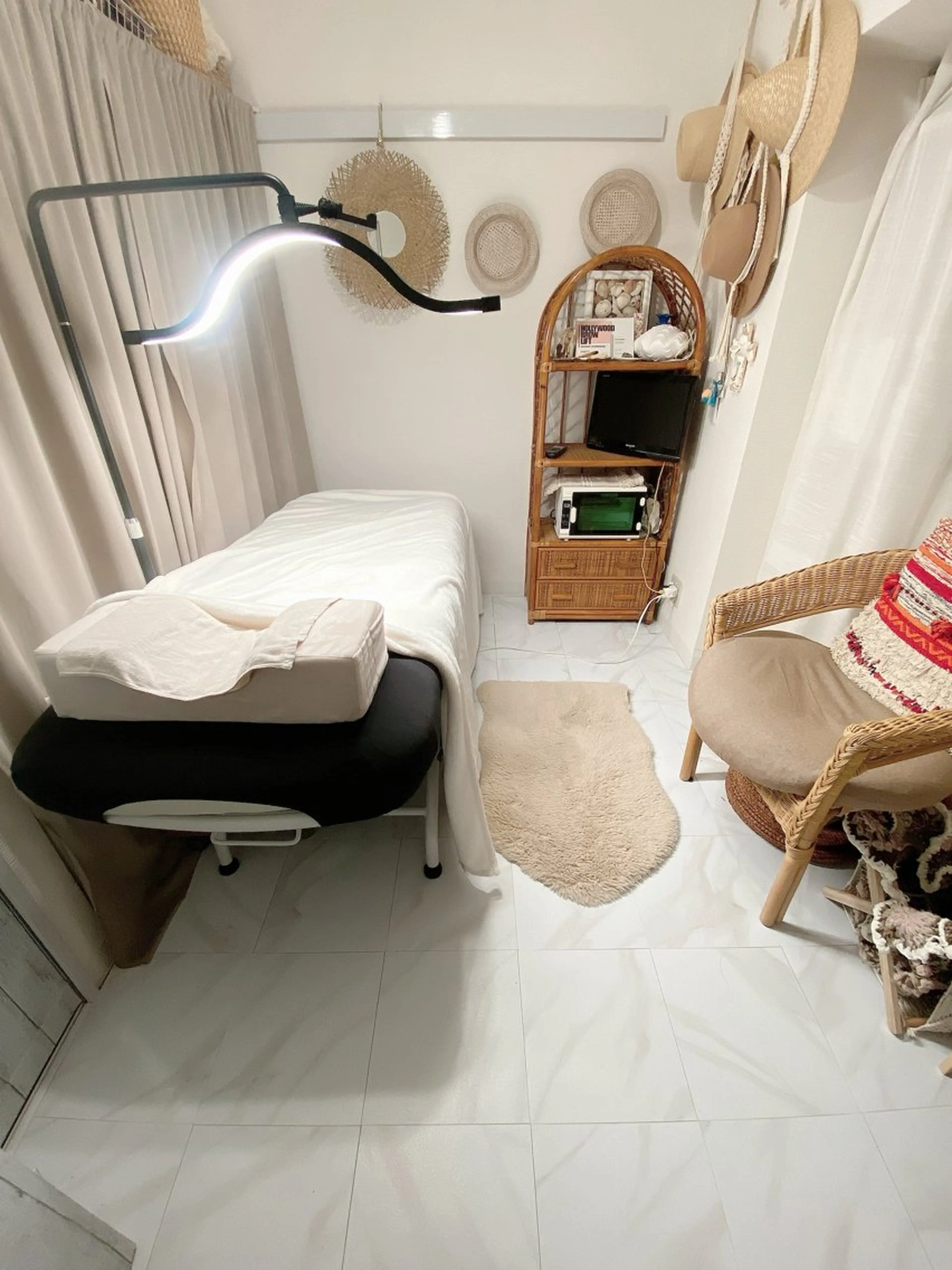 MEKUKURU ミーククルの眉毛・アイブロウイメージ