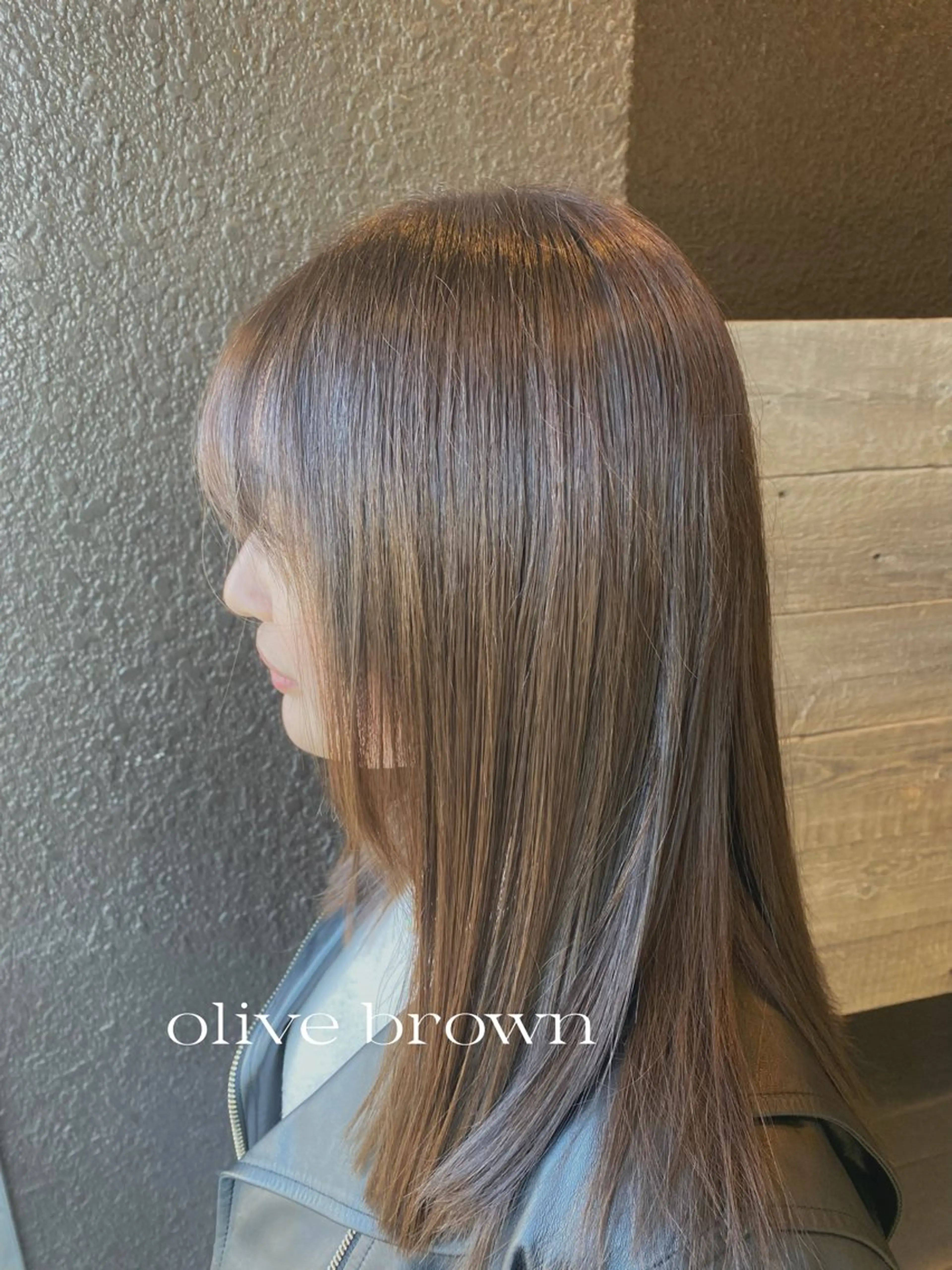 セミロング カラー 鎌 倉のヘアスタイル