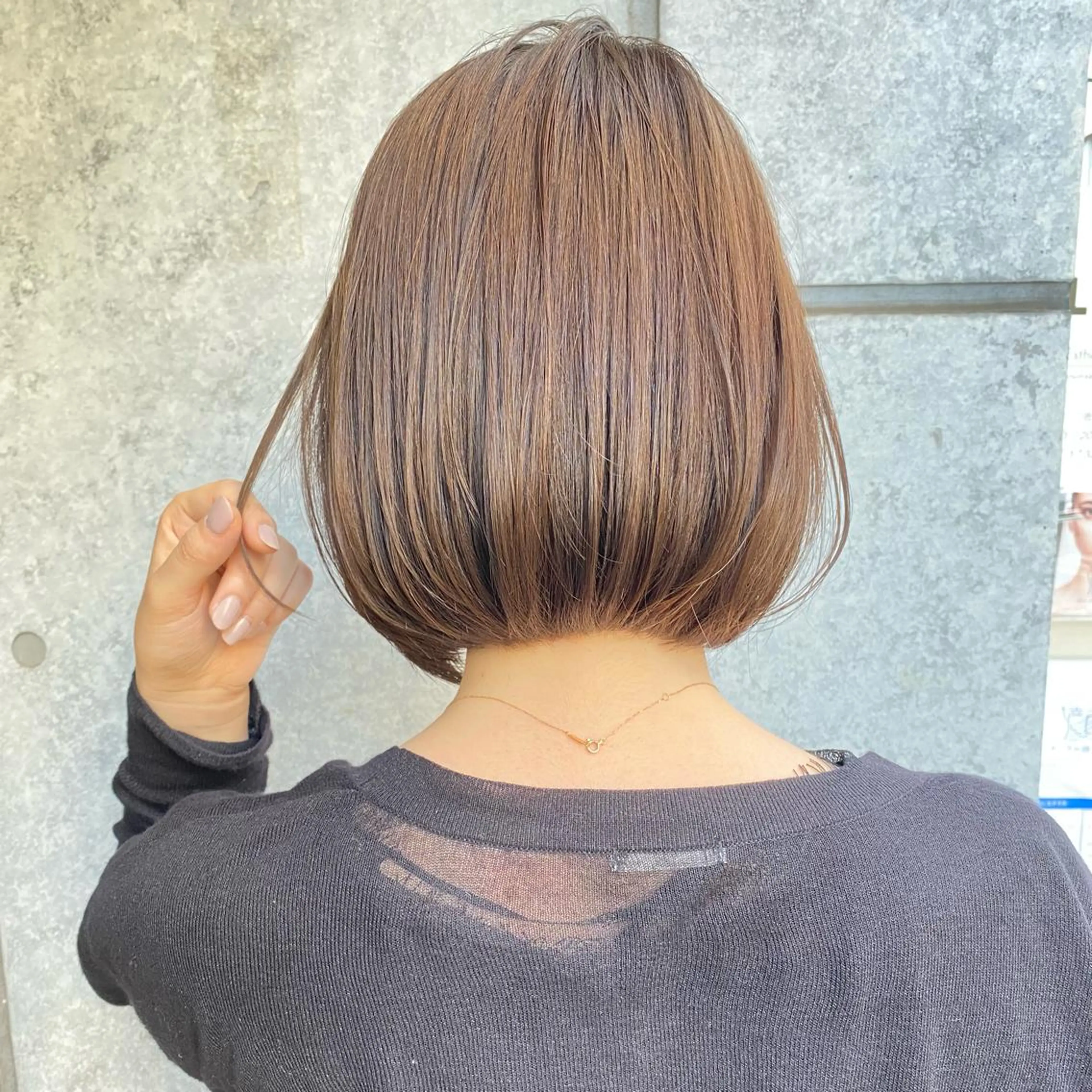 ショート ヘアカラー トリートメント MiU所属・癖毛救済✂️ボブ /髪質改善ストレートのヘアスタイル