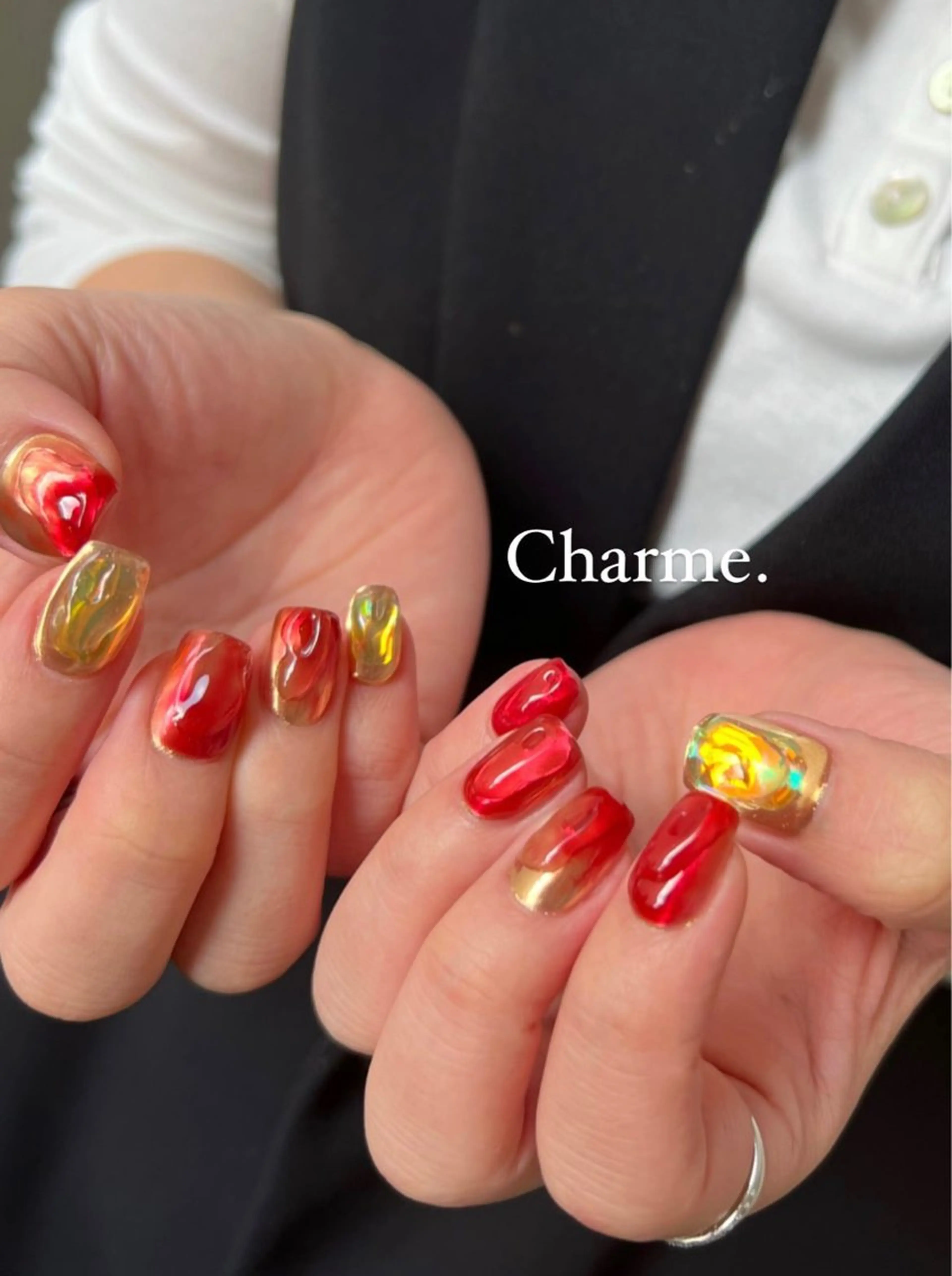 ネイル ゴールド ミラーネイル 持ち込み ニュアンスネイル 赤色 Charme. NOBUKOのネイルデザイン