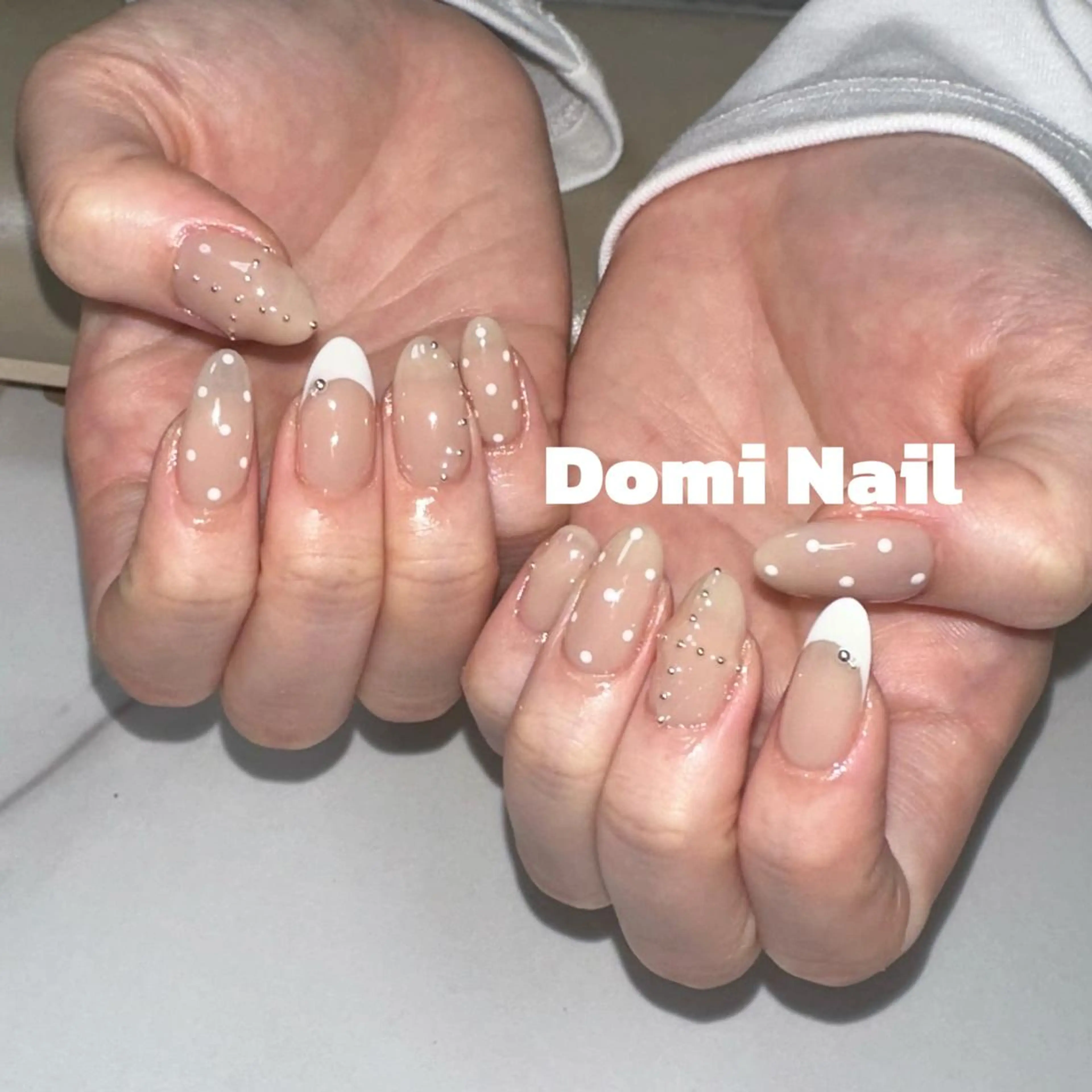 ネイル 持ち込み ハンドネイル 渋谷 Domi Nailのネイルデザイン