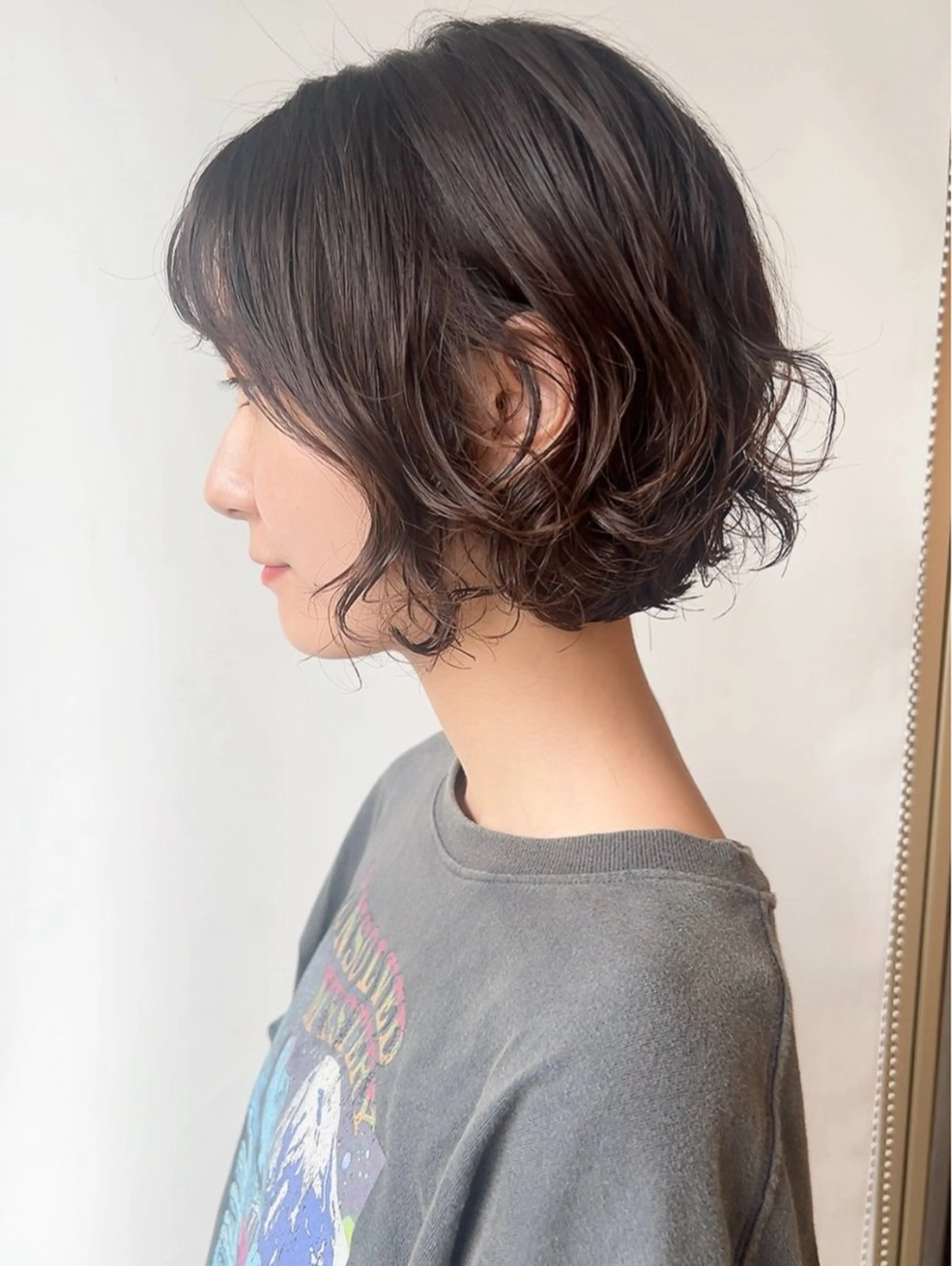 ショート ボブ 松岡彩華 ボブ /グレージュのヘアスタイル