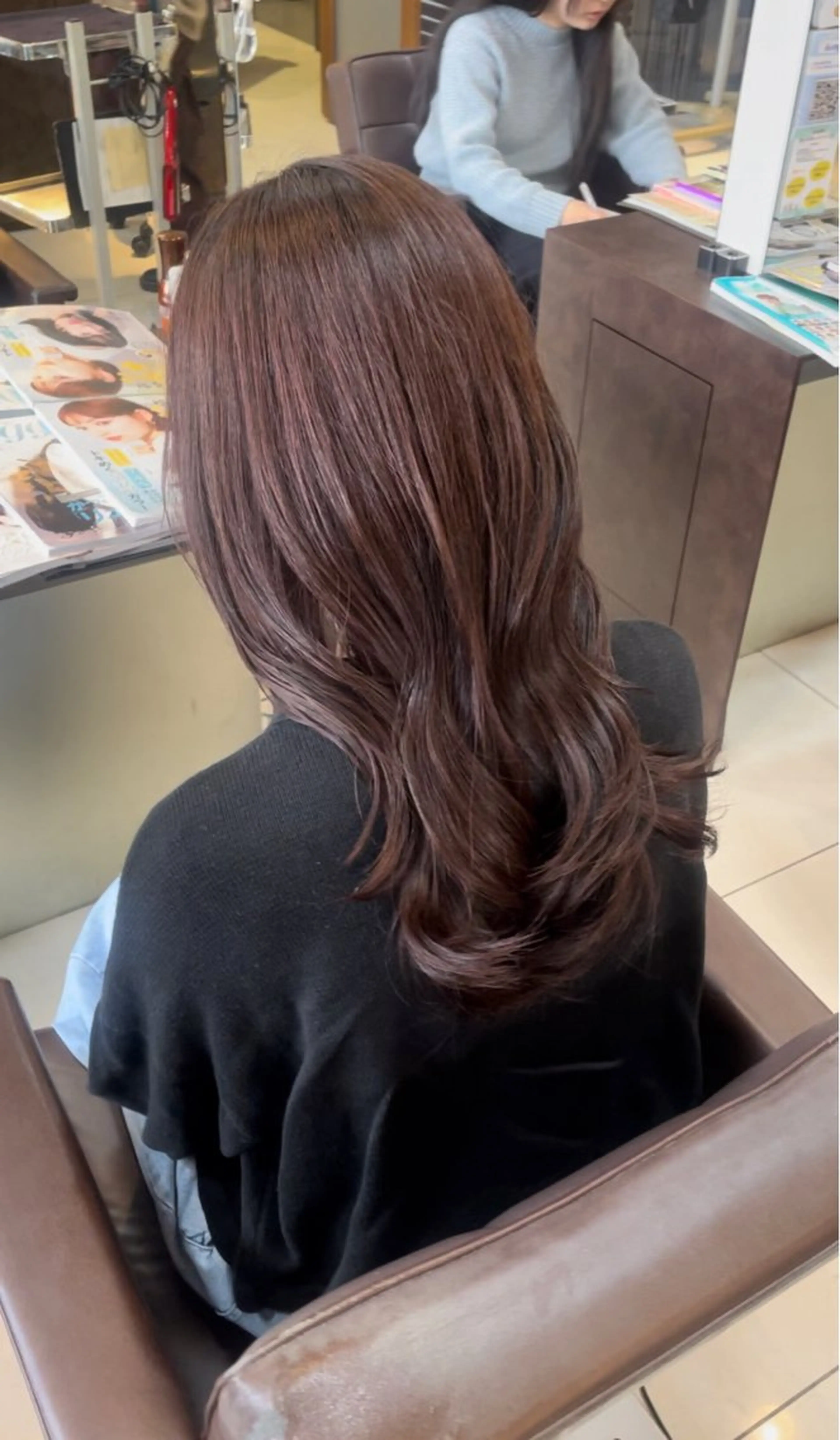 ミディアム カラー 🤎韓国ヘア ベージュ まゆか🤎のヘアスタイル