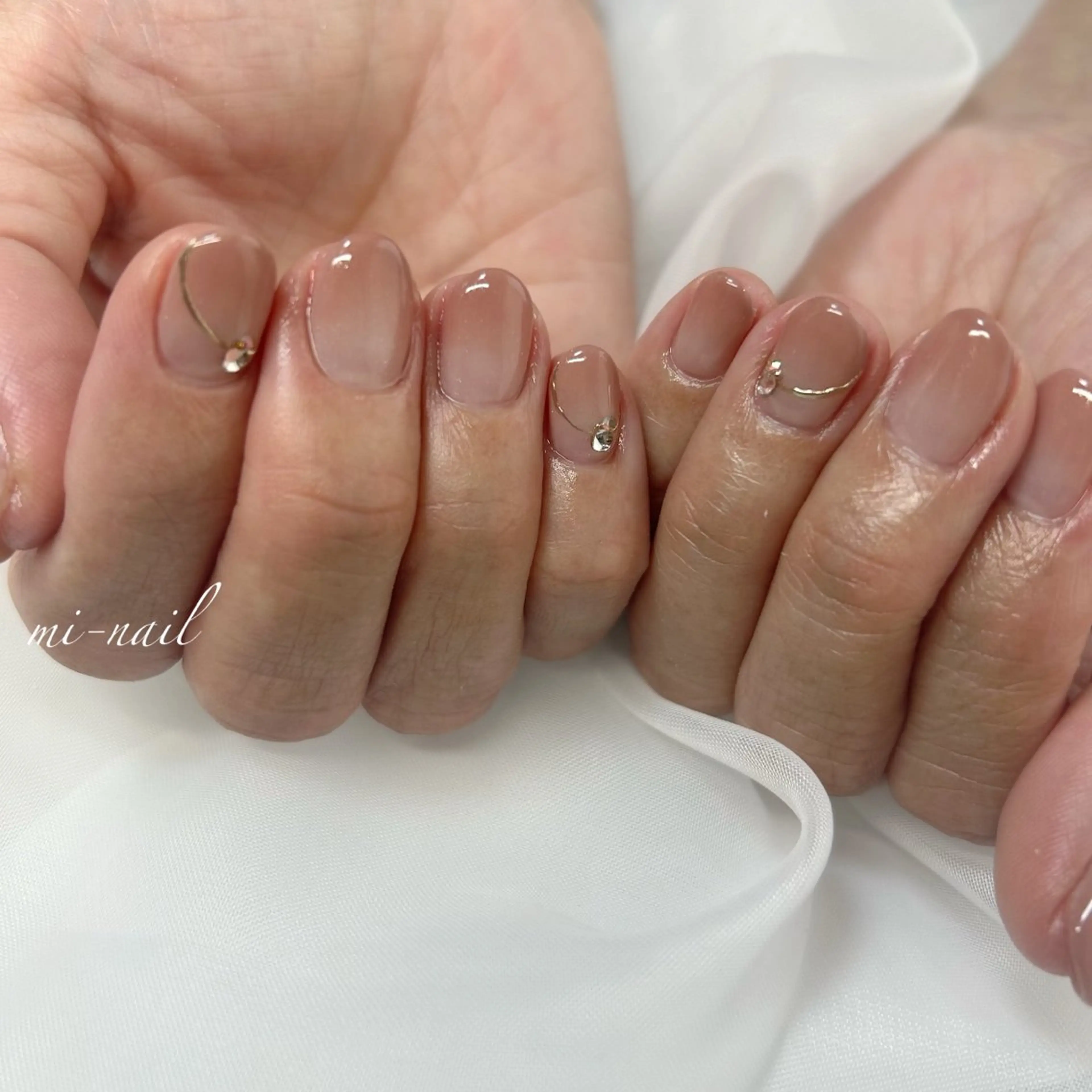 ネイル ハンドネイル ..mi-nail ..のネイルデザイン