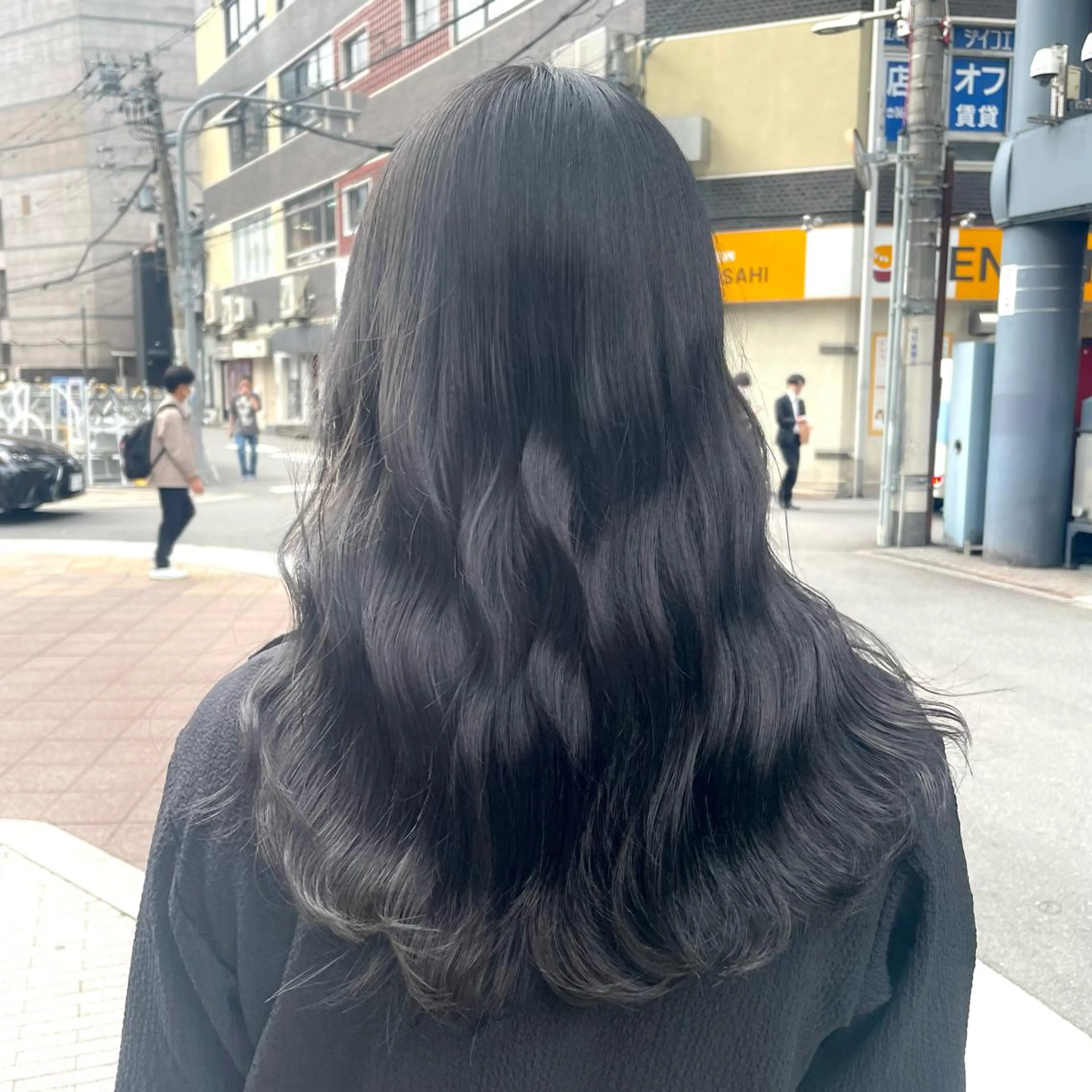 ロング カラー 肌に馴染む暗髪 梅田・増田のヘアスタイル