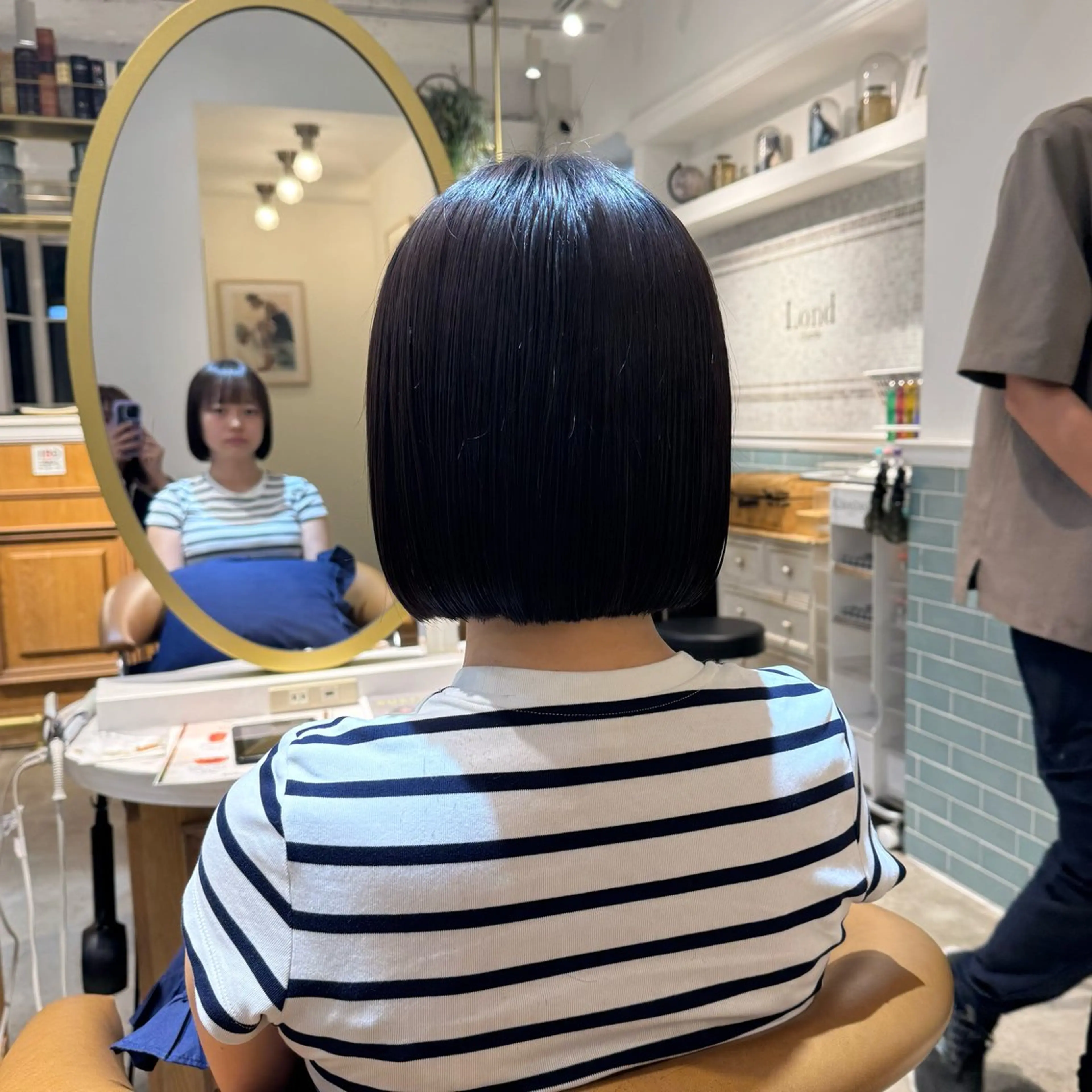 ミディアム ボブ 韓国風ヘア 縮毛矯正 カット ヘアカラー トリートメント ヘアセット 髪質改善/ボブ /韓国/erikoのヘアスタイル