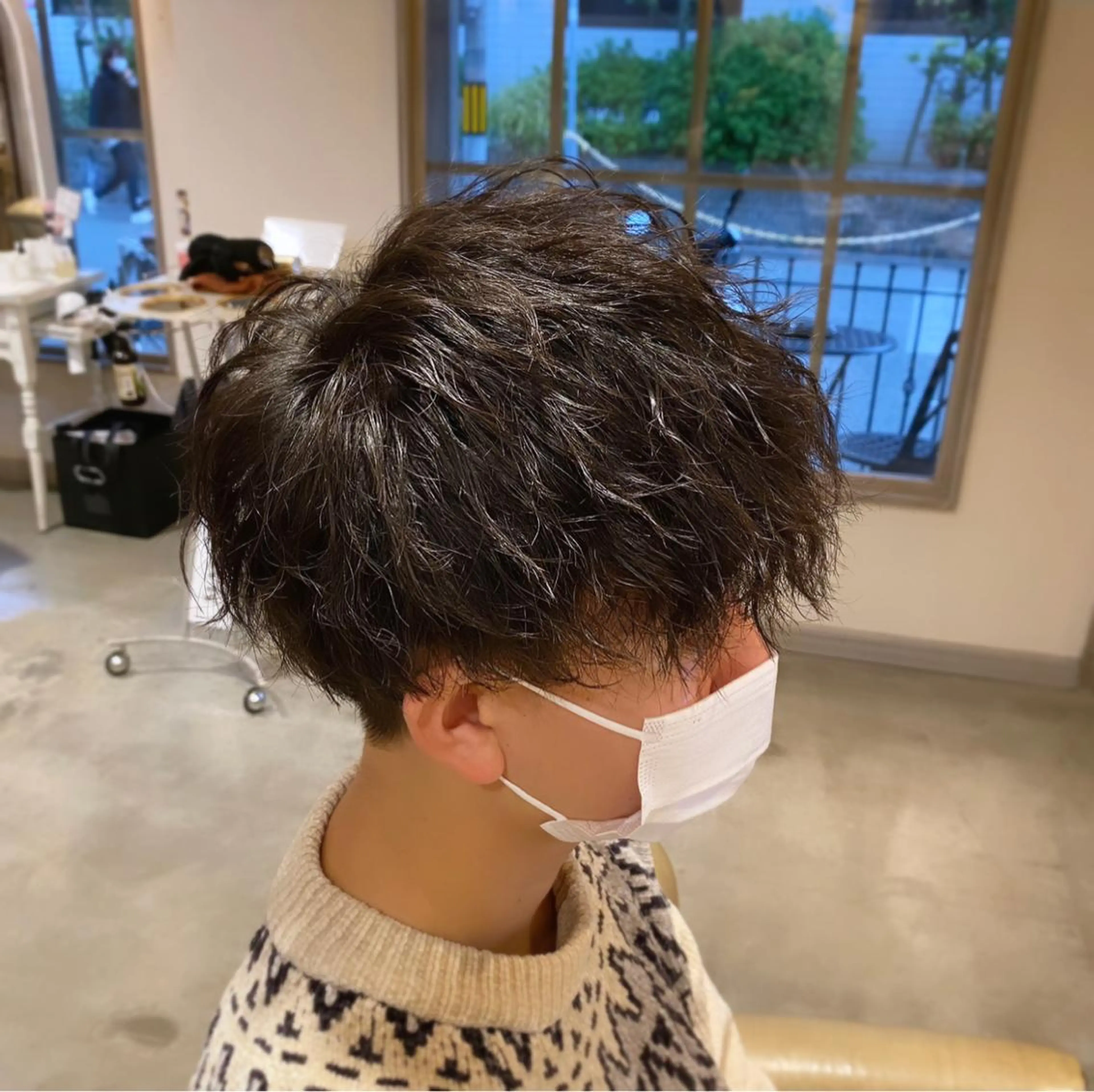 ショート パーマ メンズ メンズパーマ カット ヘアカラー パーマ トリートメント メンズパーマ 西條真治のヘアスタイル