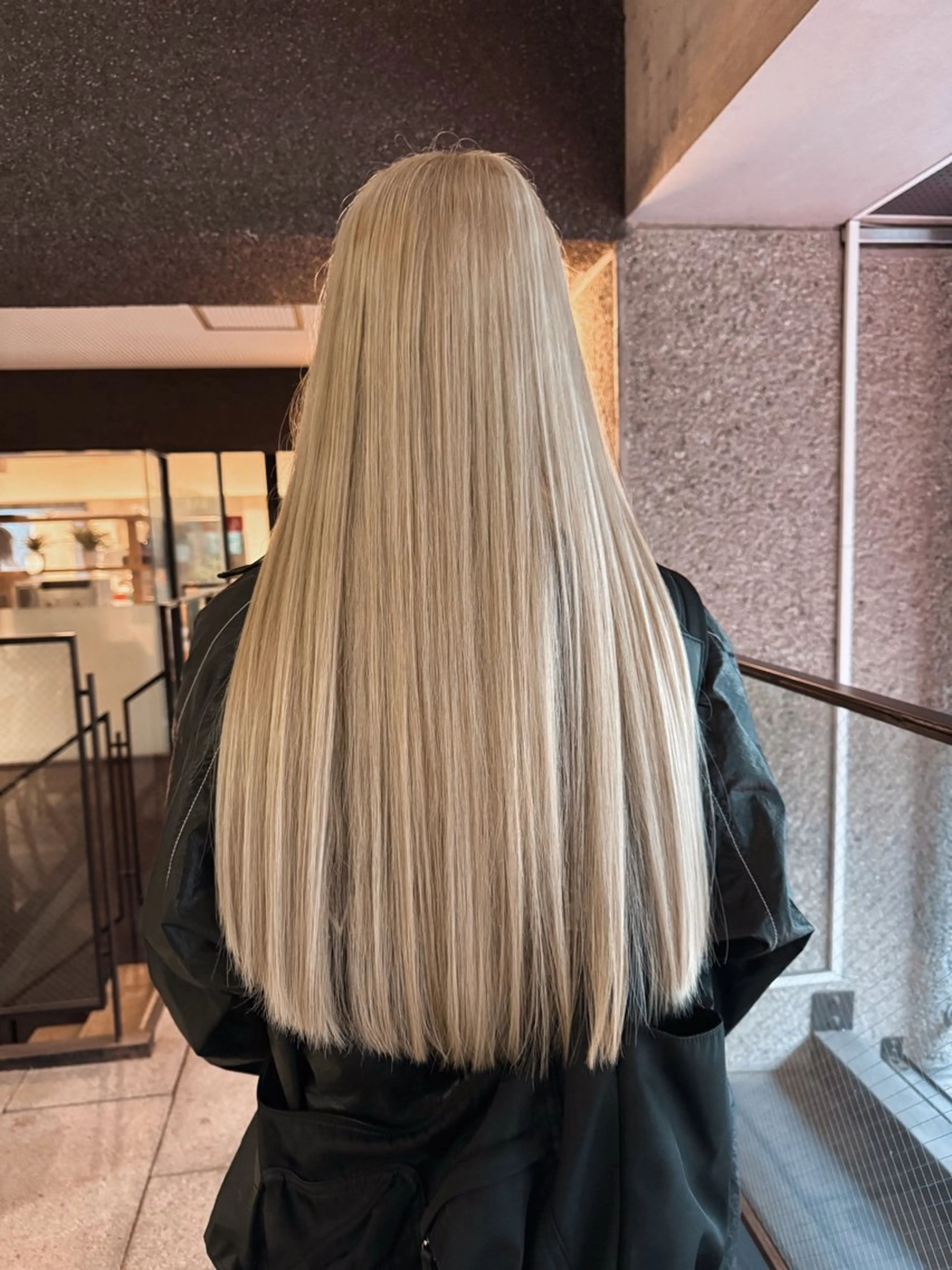 ロング レイヤーカット 大名　sakiのヘアスタイル