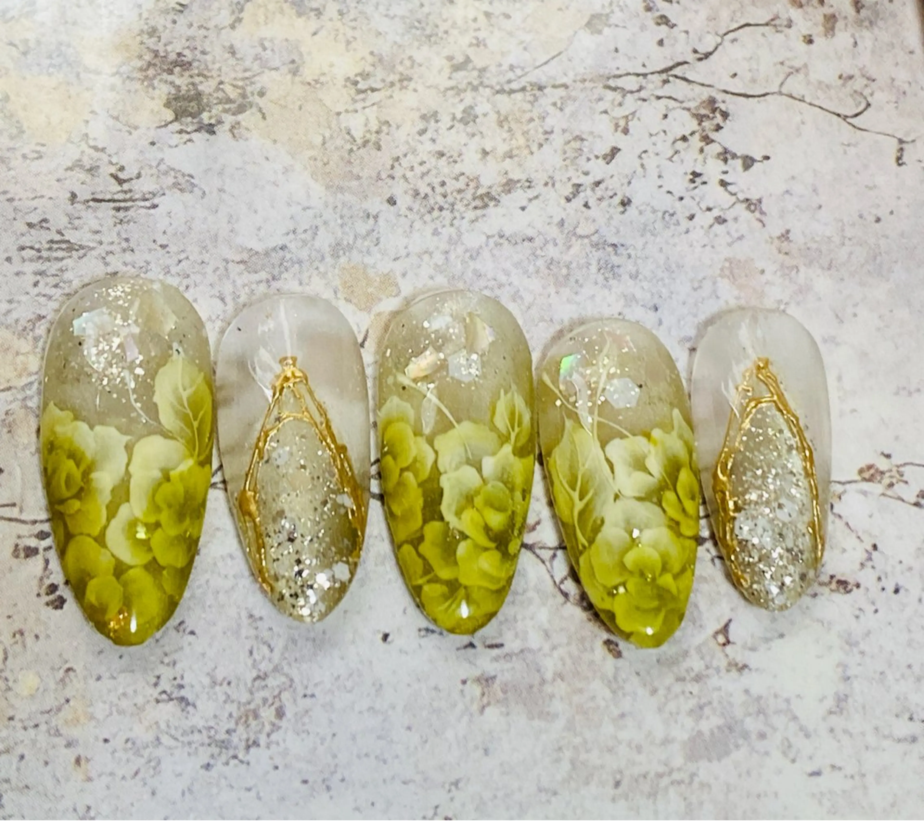 ネイル ラメ(グリッター) 自宅ネイルサロン ♦️nuance♦️のネイルデザイン