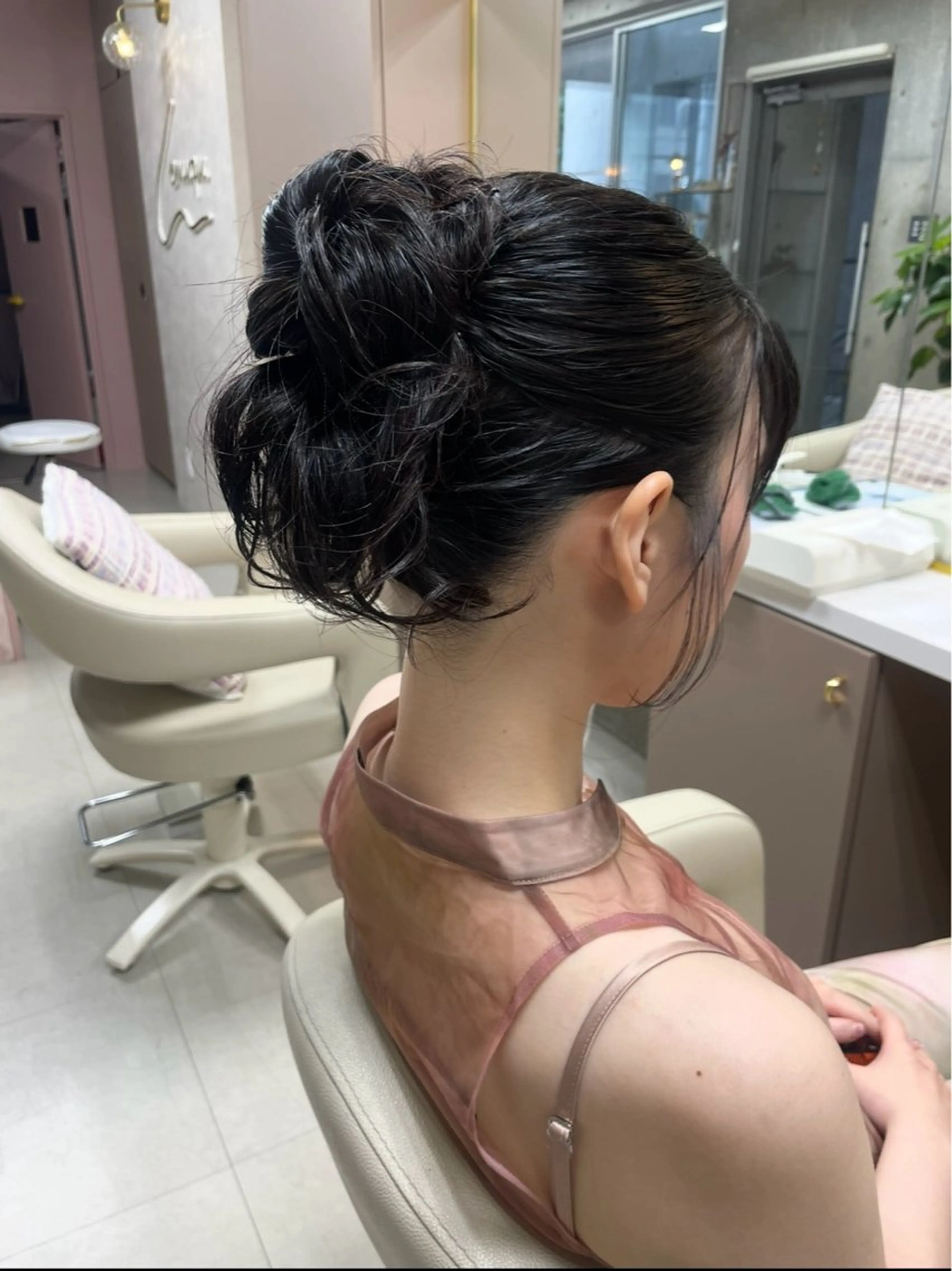 ミディアム ヘアアレンジ ヘアセット 坂本 沙也加のヘアスタイル