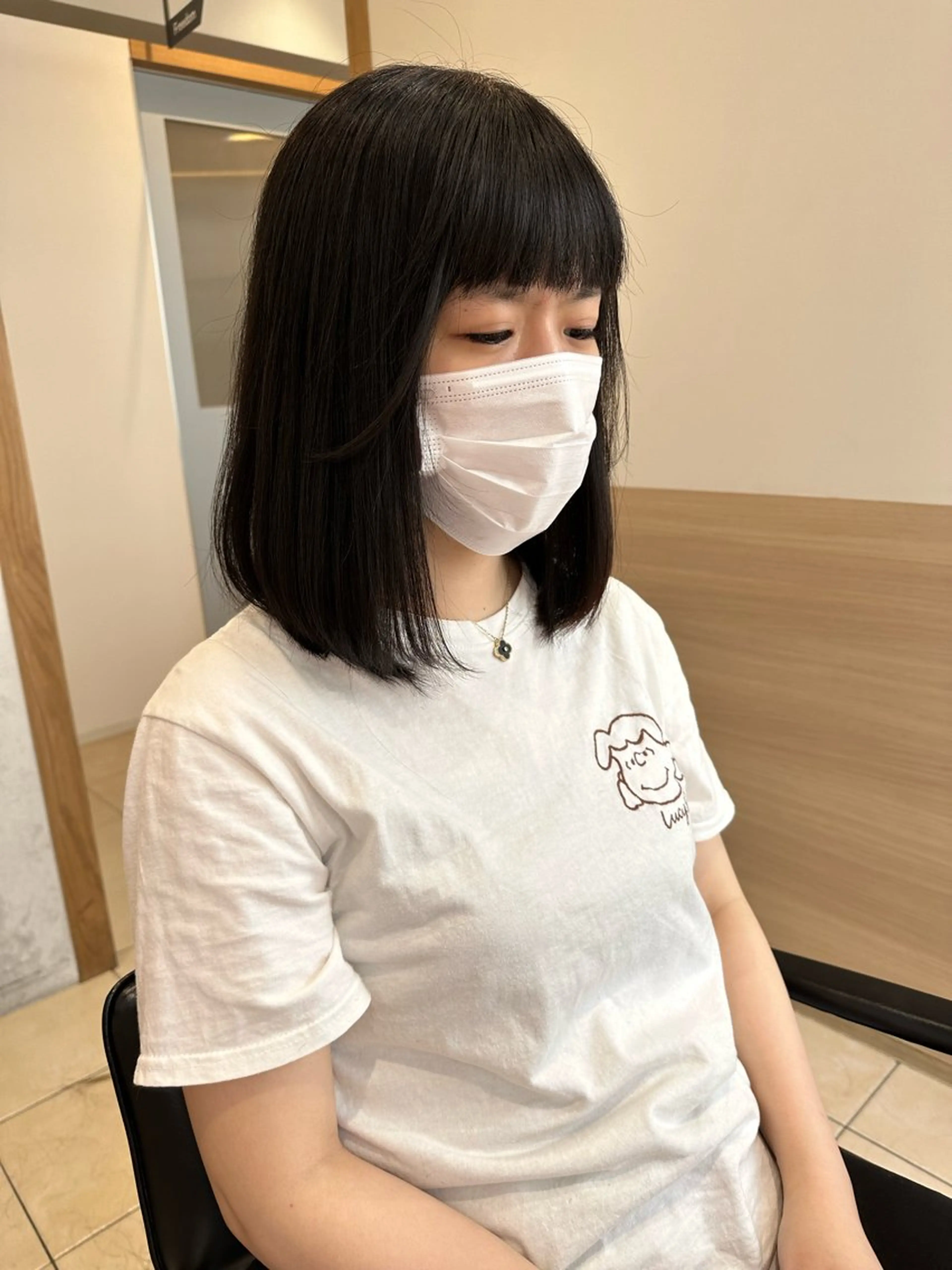 ショート ケアカラー ピンクブラウン ボブ カット 天野 瑠真のヘアスタイル