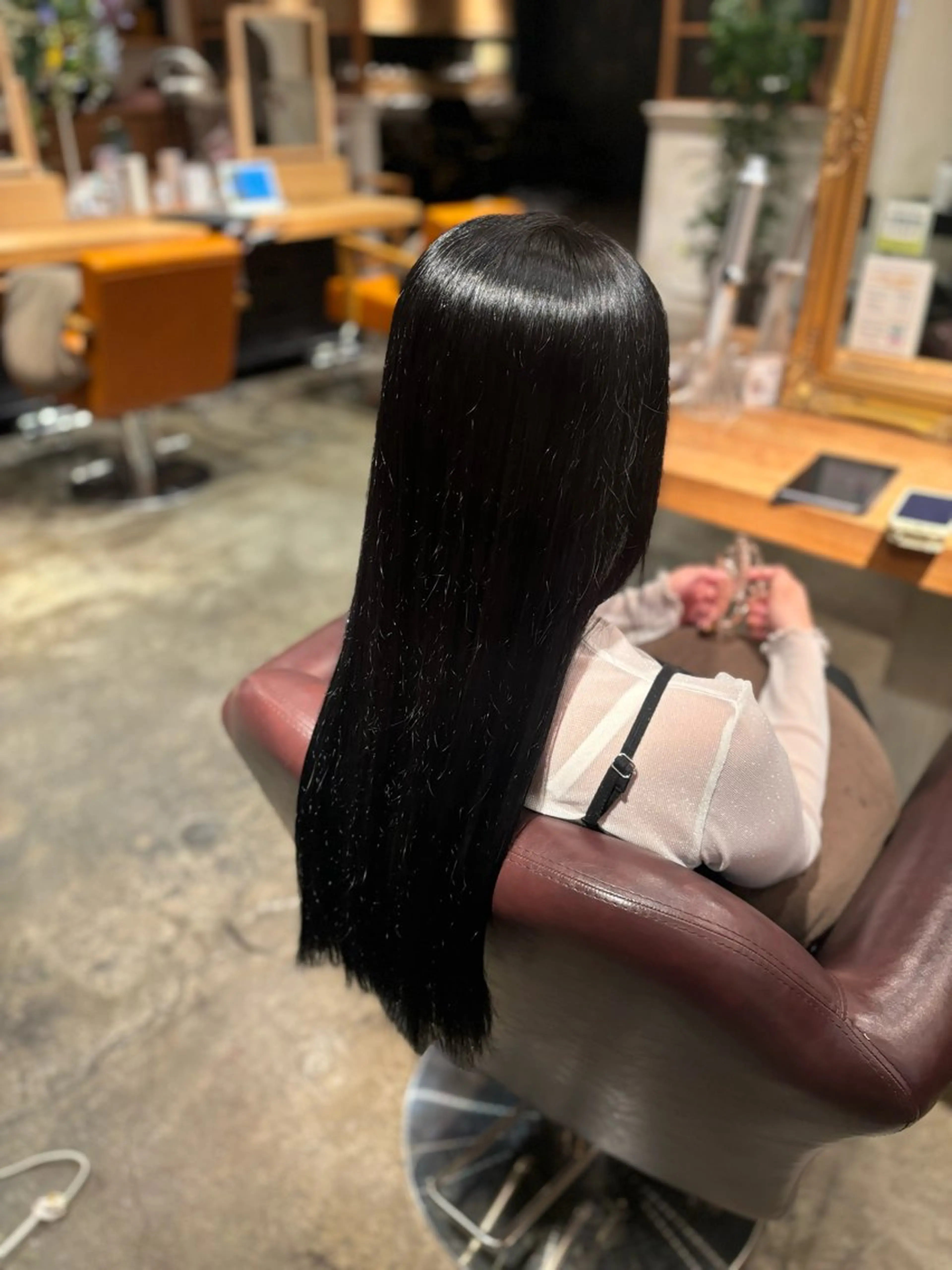 ロング カラー 髪質改善カラー ブラウン🤎YUMEのヘアスタイル