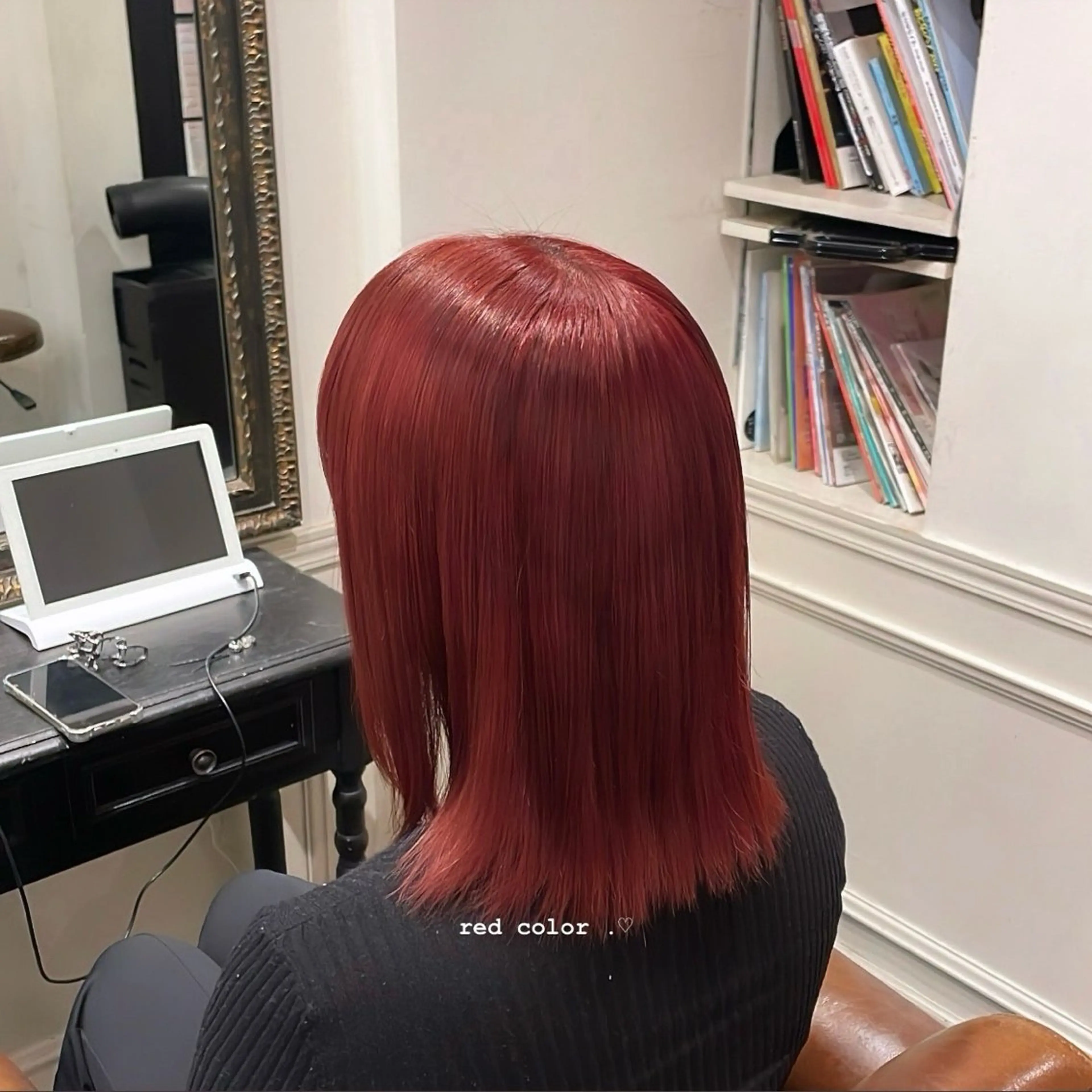 ミディアム tsumugi / ワンカラーのヘアスタイル