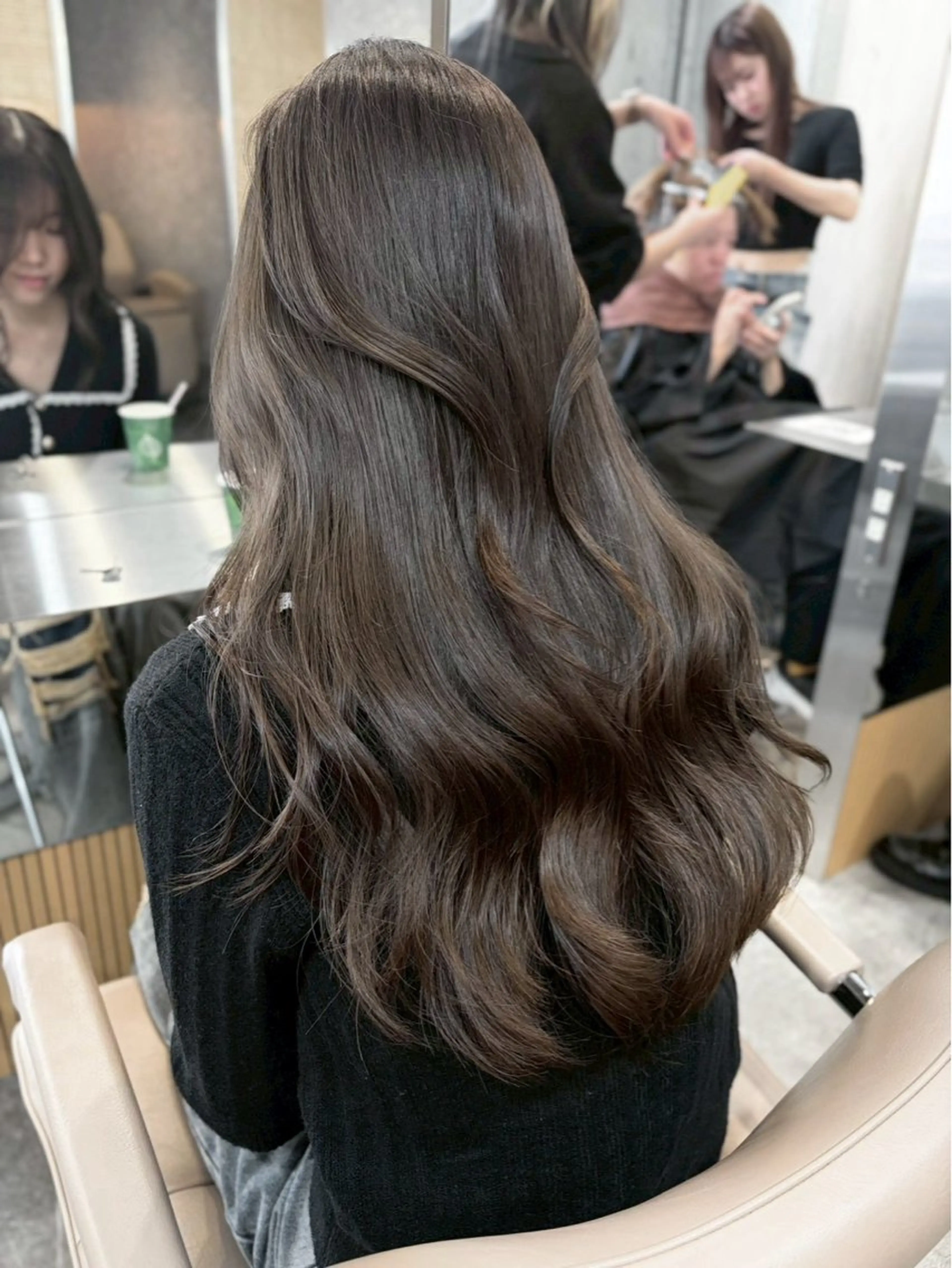 ロング カラー ヘアカラー Cinq所属・池田 伶のヘアスタイル