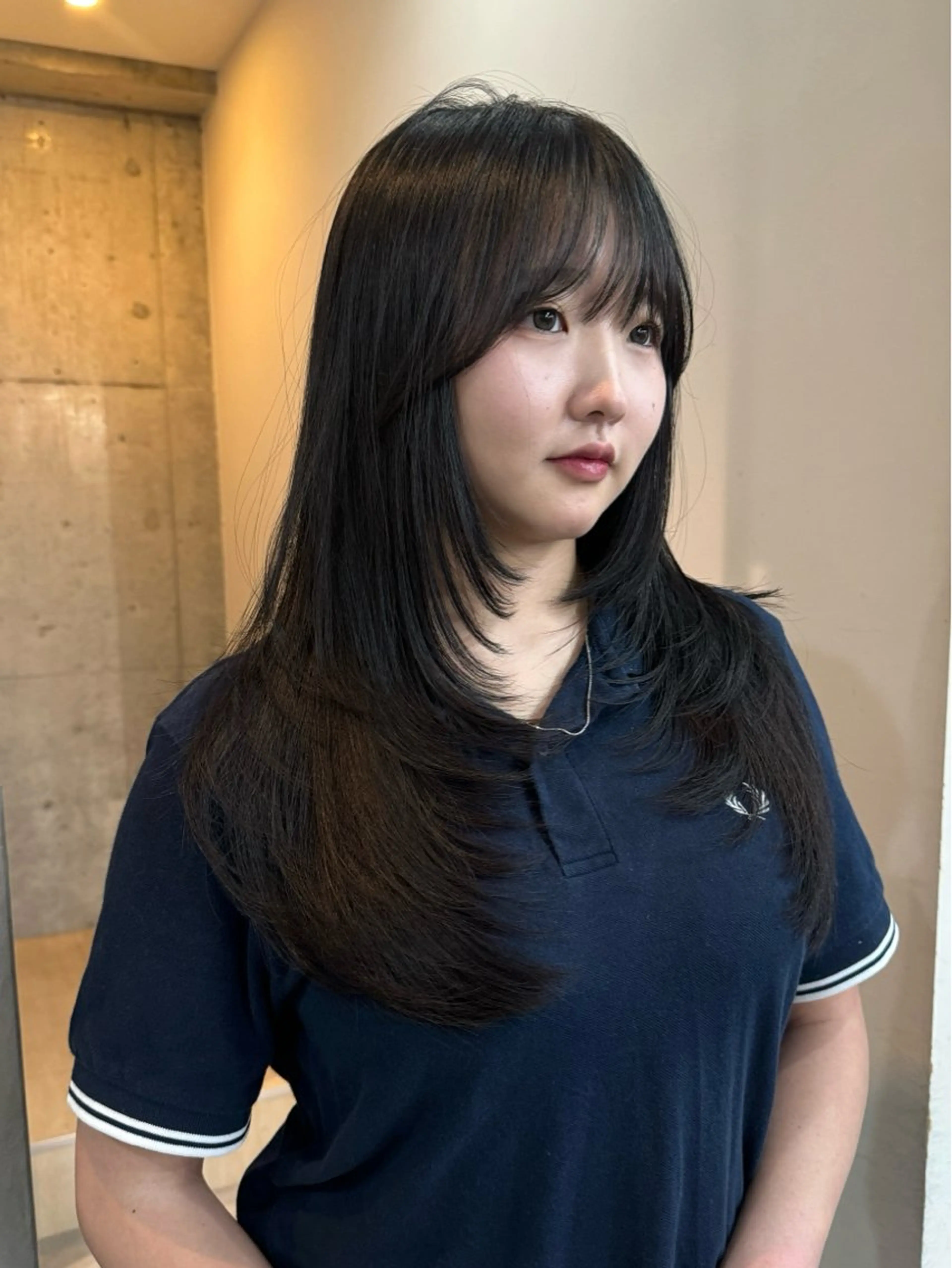 ロング レイヤーカット カット トリートメント 切りっぱなしボブ/ ブリーチカラー/大塚のヘアスタイル