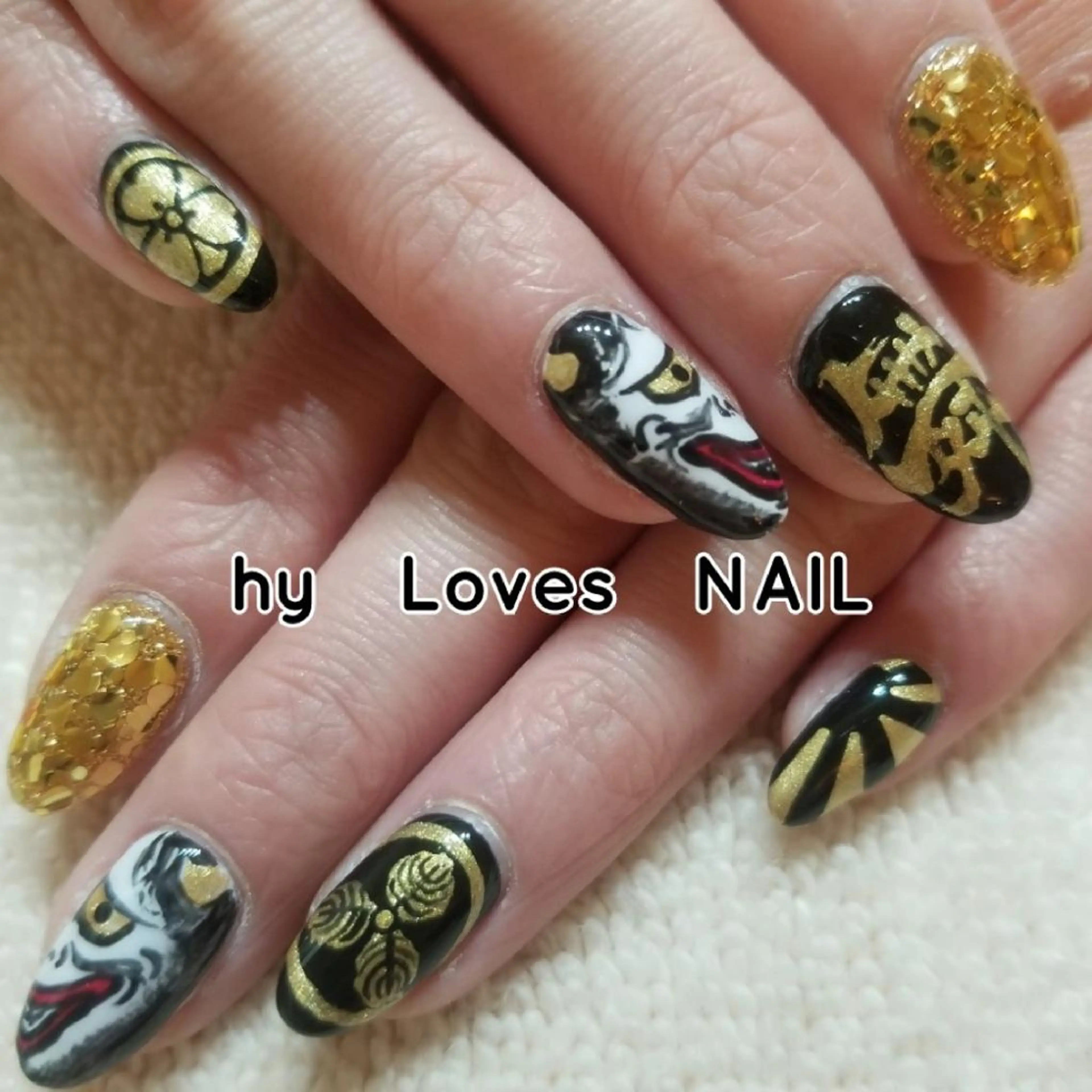 ネイル ゴールド ハンドネイル よしだ ひろきのネイルデザイン