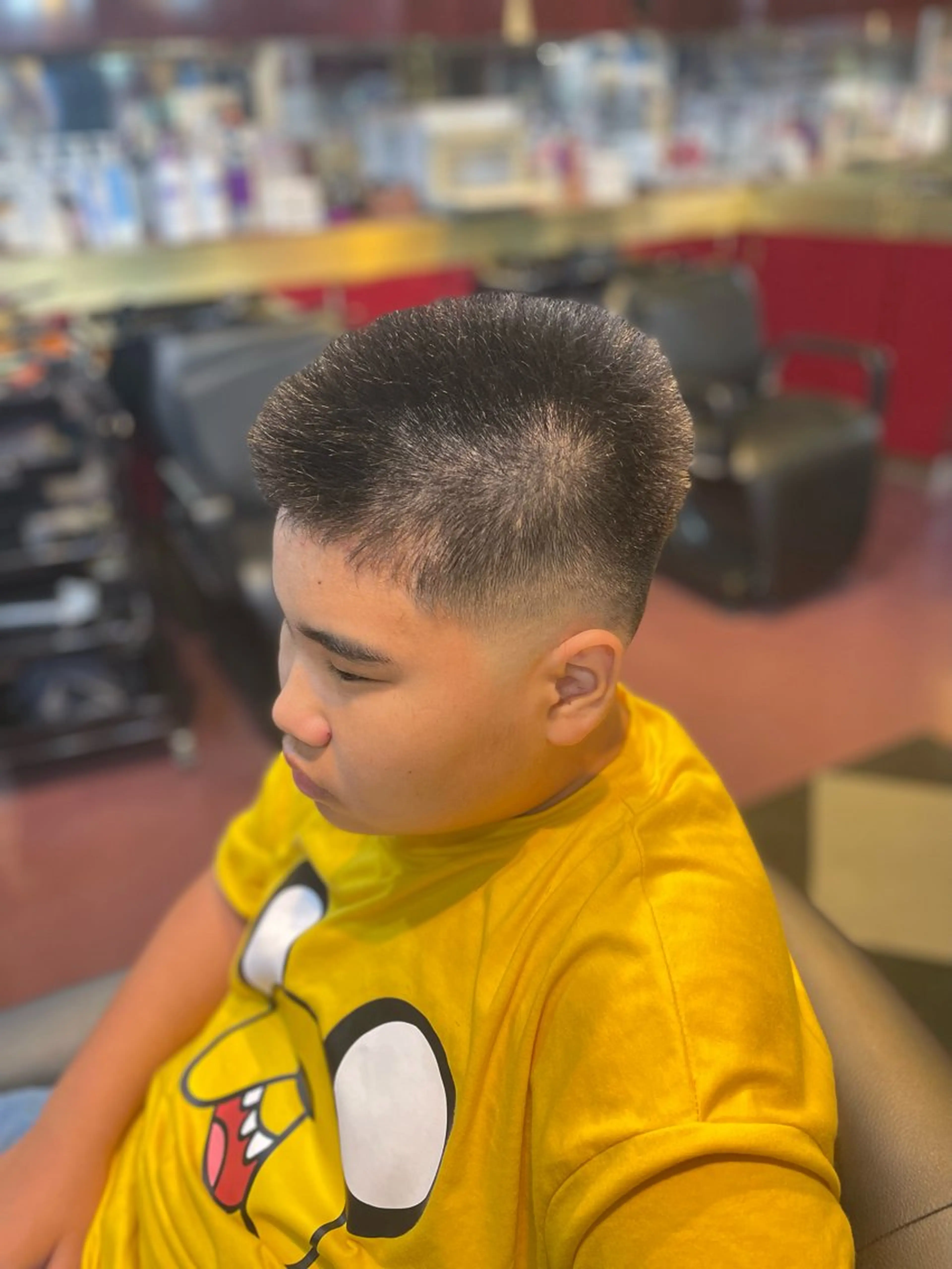 メンズ キッズ フェードカット スキンフェード 👑派手髪/カット 👑ANRYのヘアスタイル