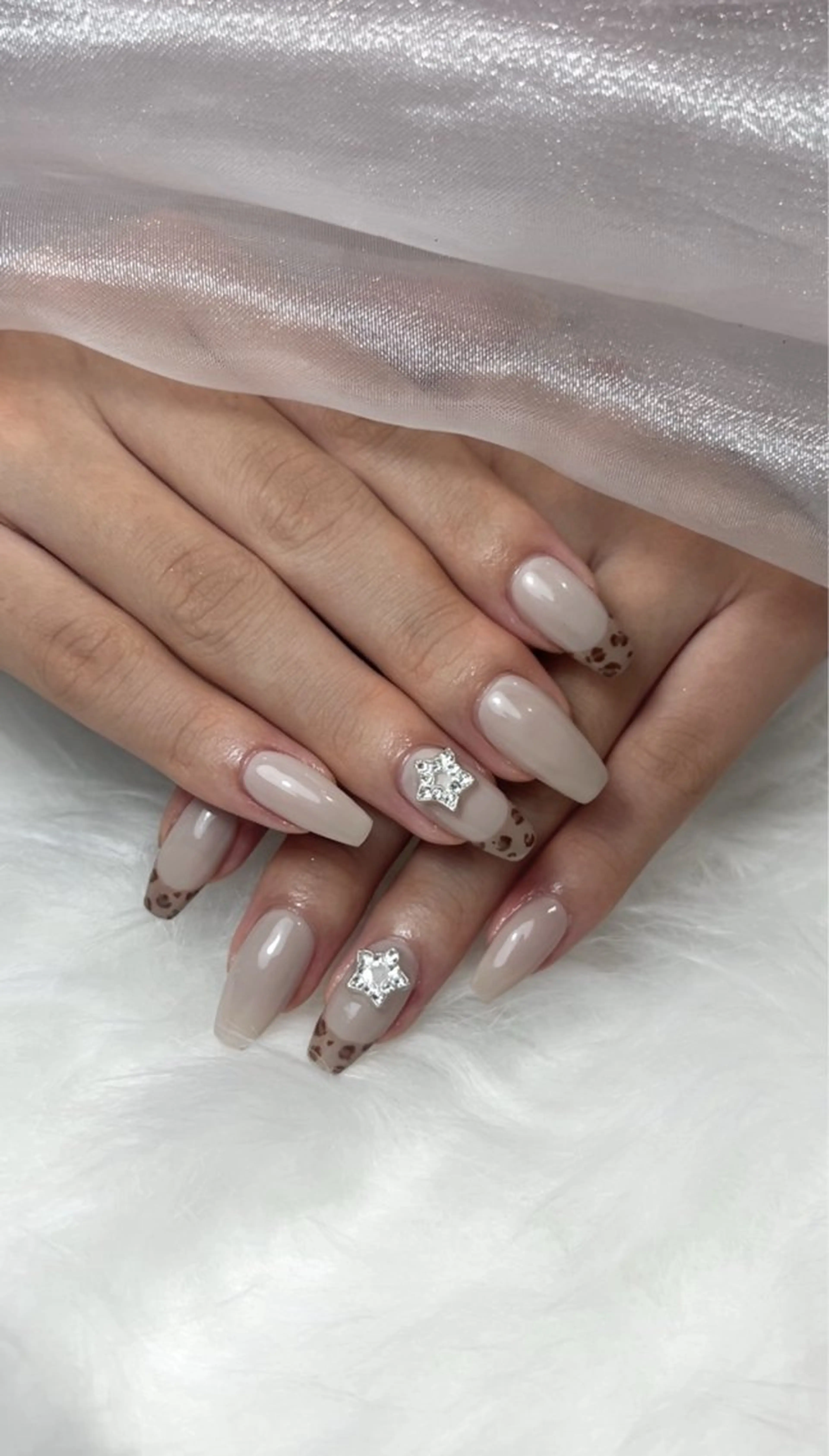 ネイル 寺尾 美咲のネイルデザイン