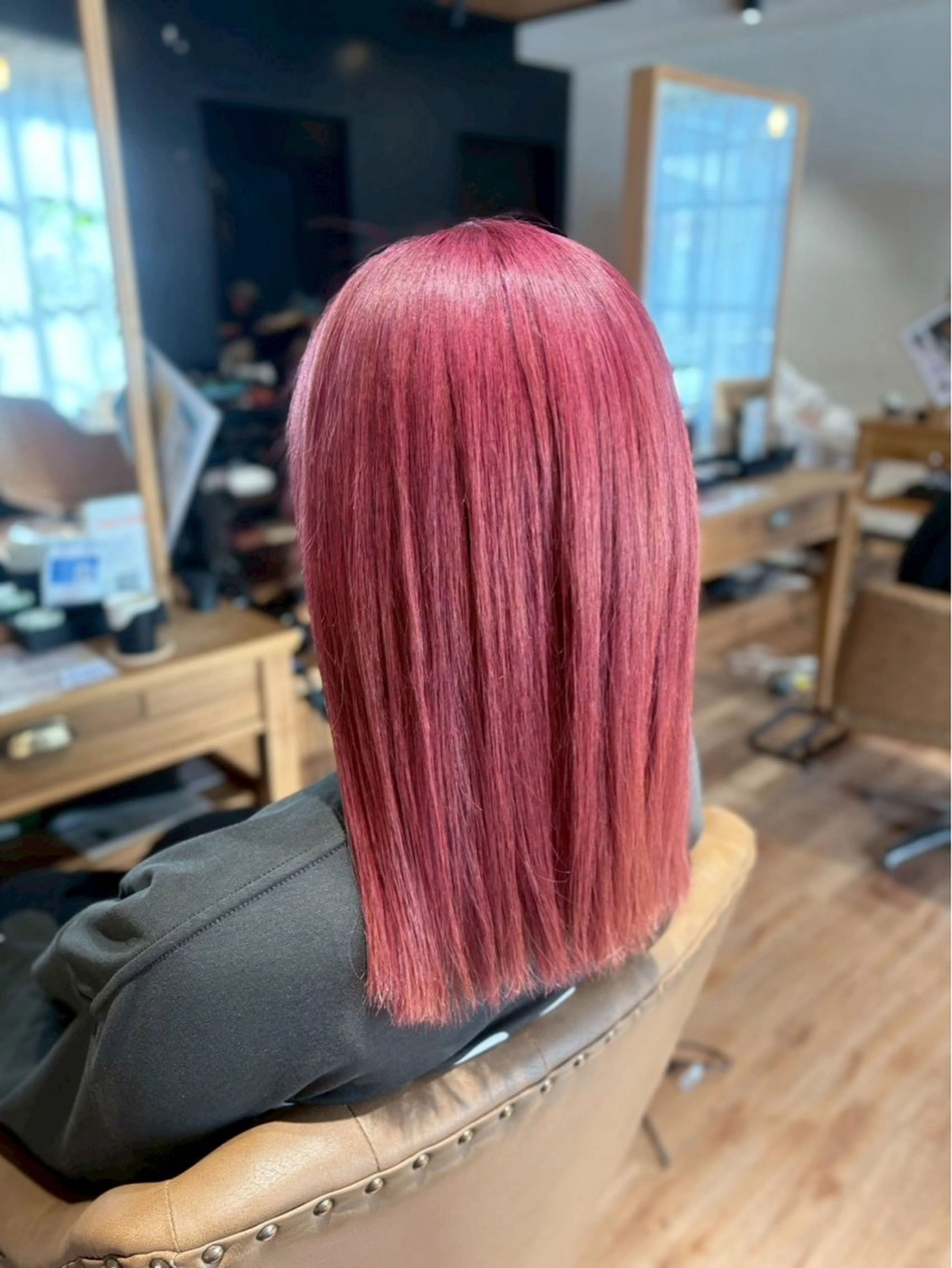 ミディアム カラー ヘアカラー 高口 小春のヘアスタイル