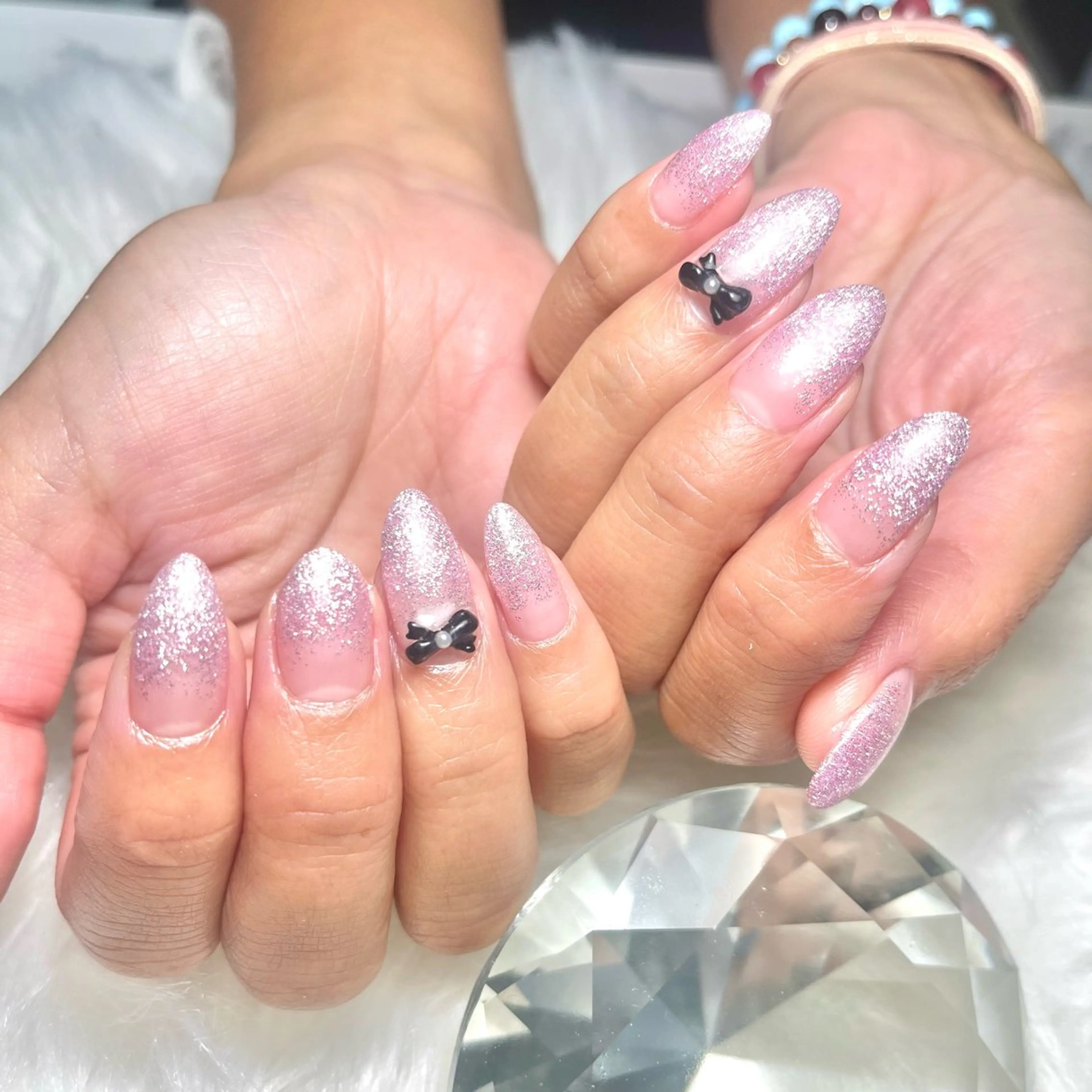 ネイル フラッシュネイル ラメ(グリッター) リボン ハンドネイル muui -Nail-のネイルデザイン