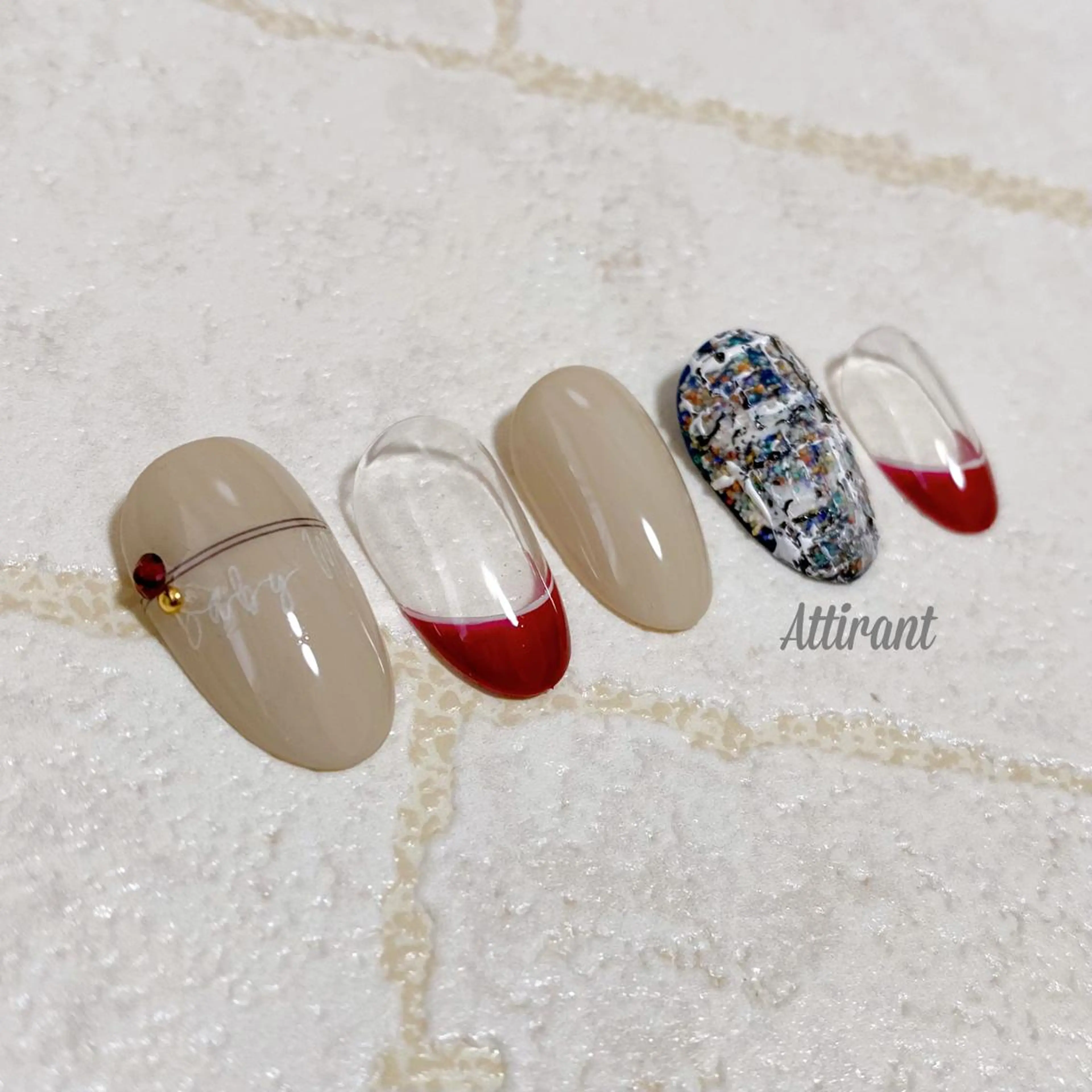 ネイル アートネイル ジェルネイル ツイードネイル ハンドネイル ネイルサロン アティロン所属・ネイルサロン アティロンのネイルデザイン