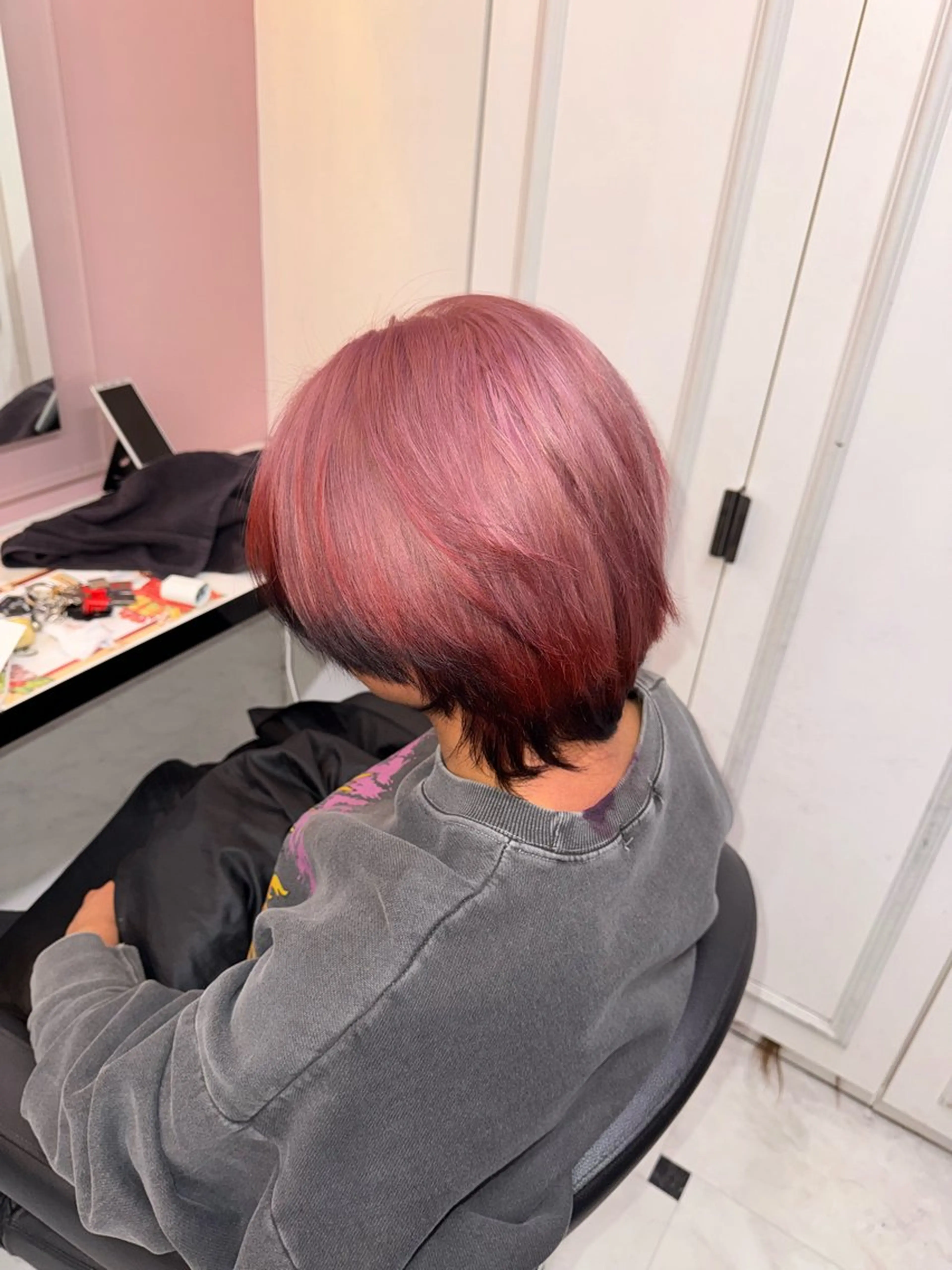 ミディアム カラー ヘアアレンジ グラデーションカラー ヘアカラー 🥀レイヤー×ハイト ーントレンドヘア🥀のヘアスタイル