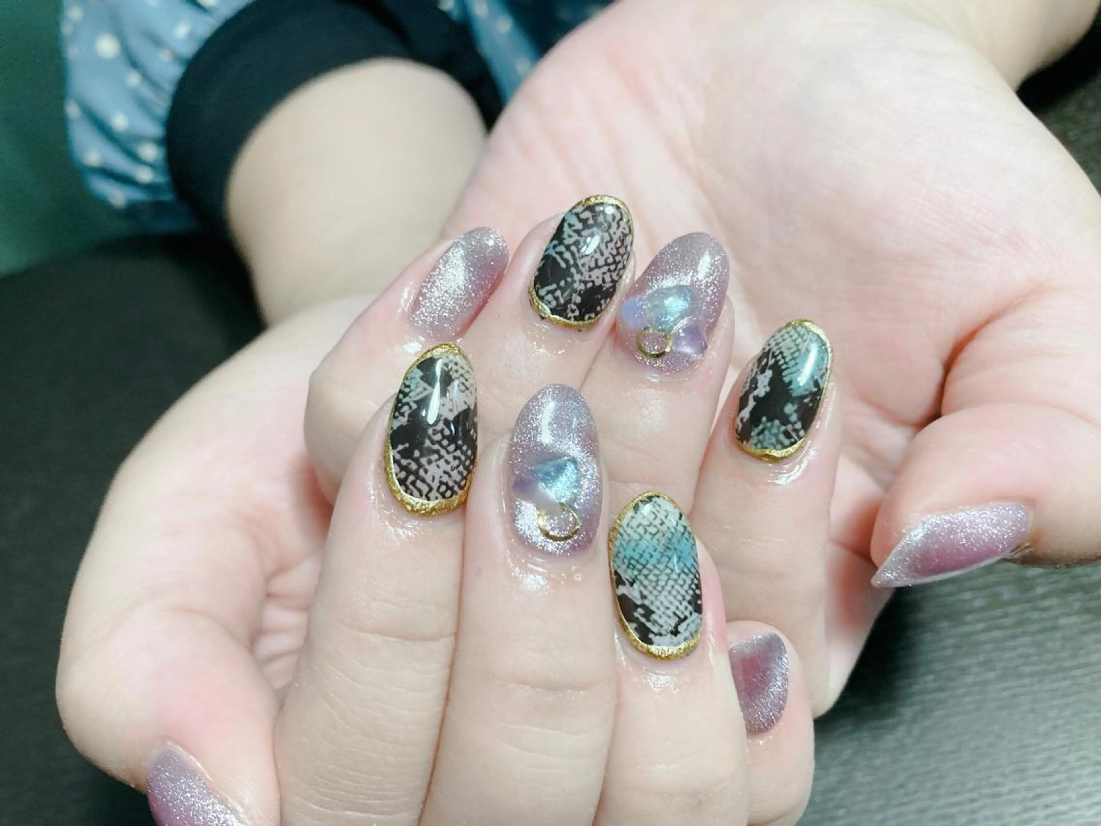 ネイル ハンドネイル 高山 歩美のネイルデザイン