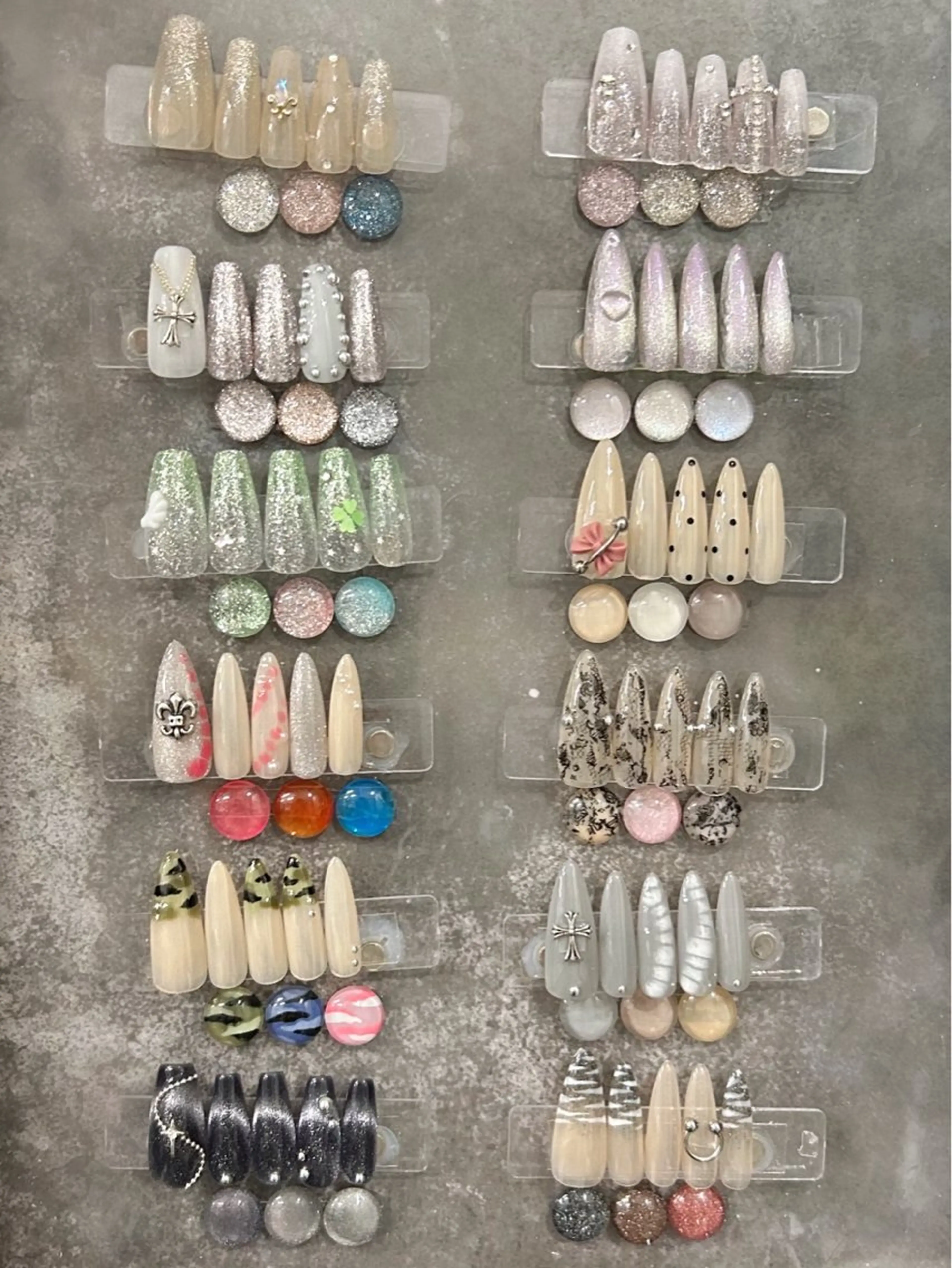 【ハンド】🖤〈海外×Y2K〉🖤定額デザインvol.2✨(土日祝+500円)の写真