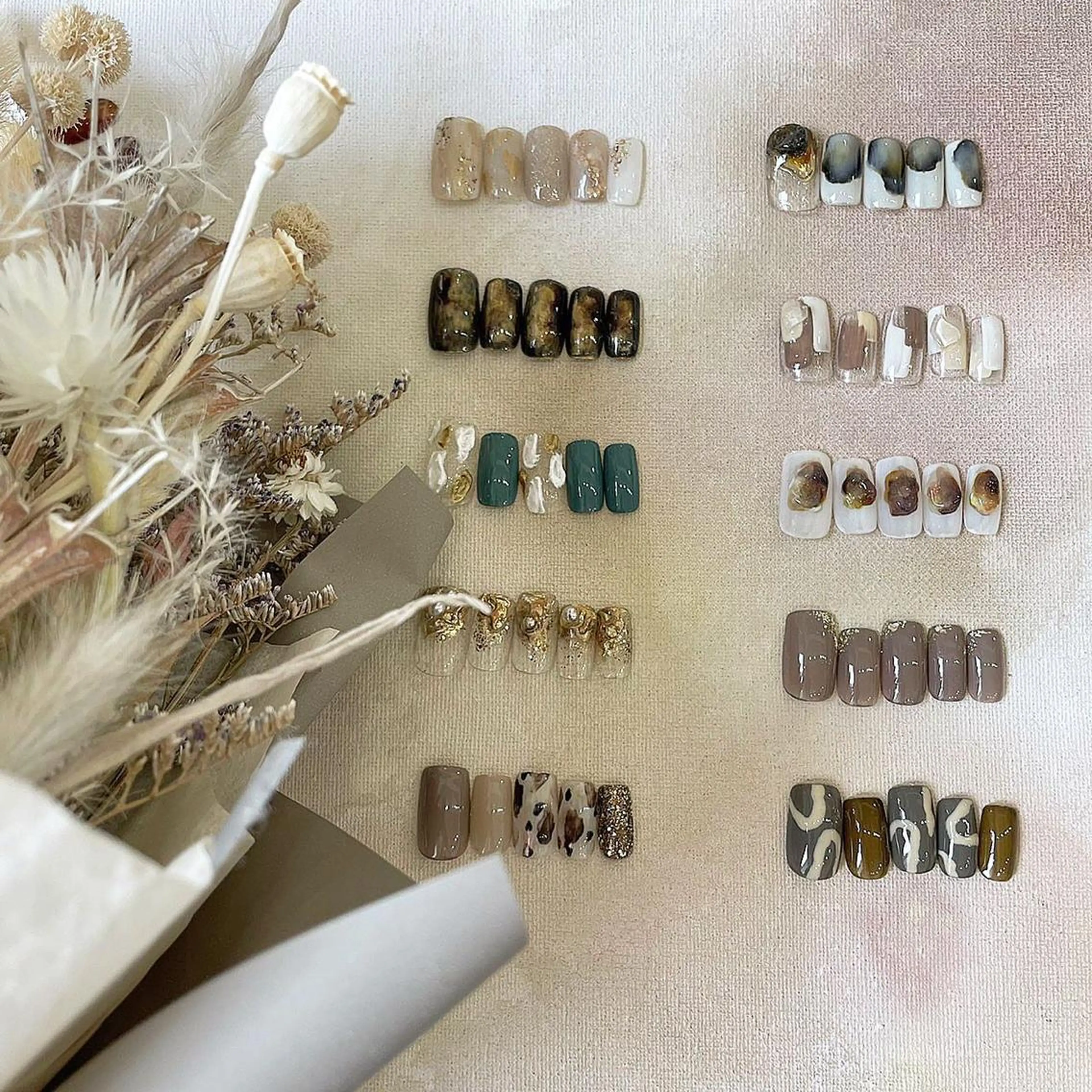 ネイル フットネイル ジェルネイル 韓国ネイル マグネットネイル ニュアンスネイル nail‪◯ petitnanoのネイルデザイン