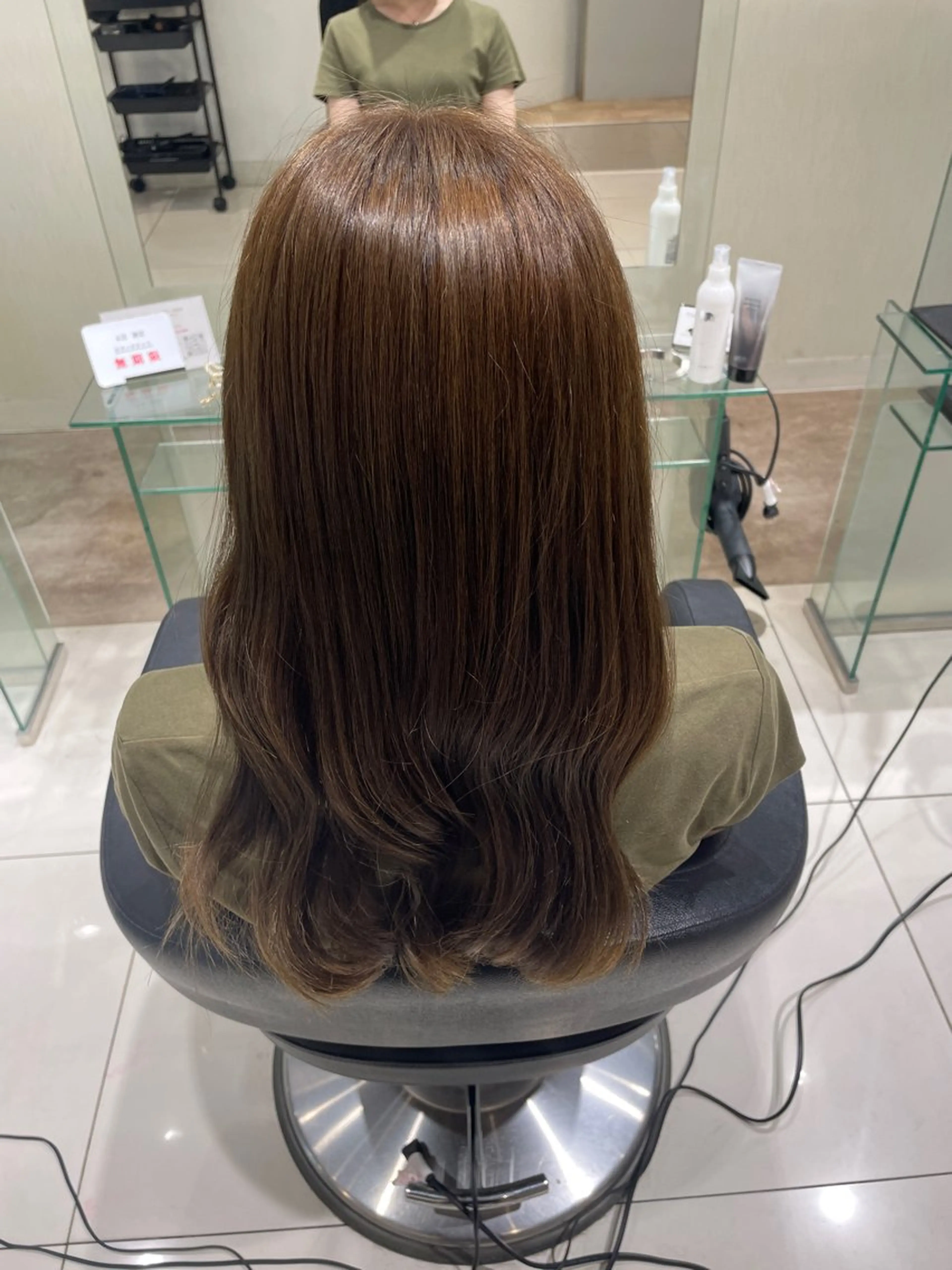 ロング カラー ブラウンカラー オリーブブラウン ✨感動の美髪矯正✨ 💜MOMOKA💜のヘアスタイル