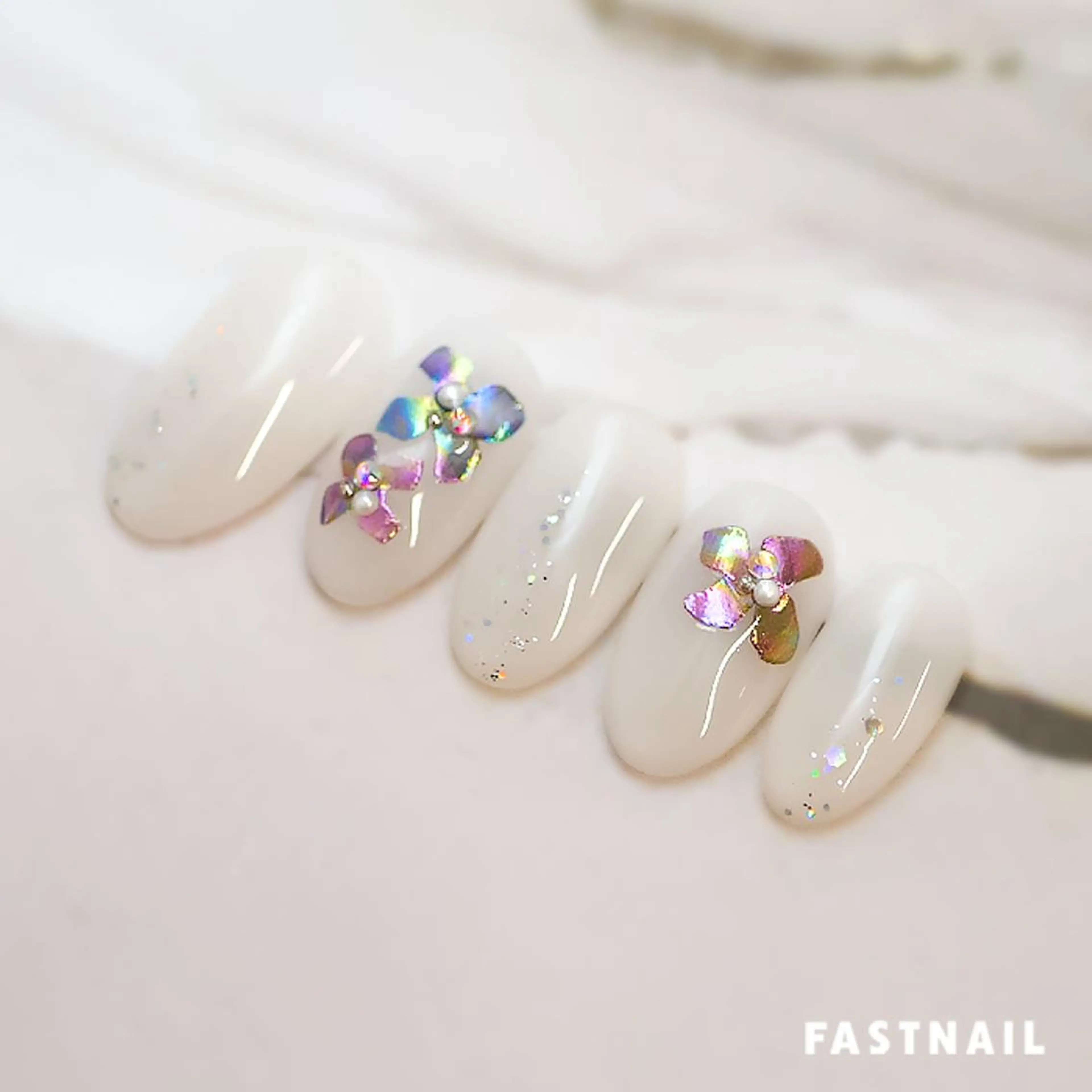 ネイル ファストネイル 博多マルイ店のネイルデザイン