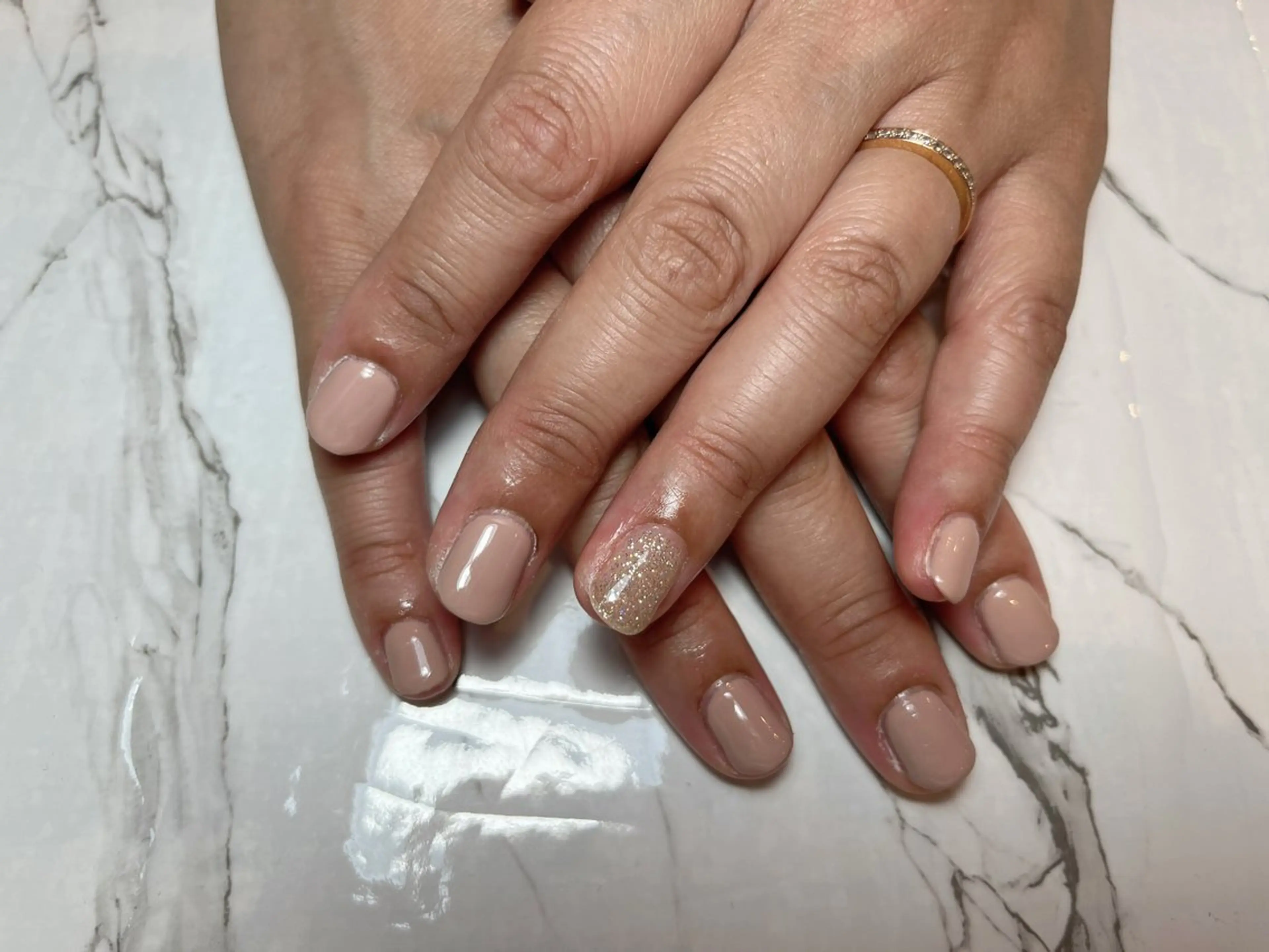 ネイル ゴールド ハンドネイル arce amiのネイルデザイン