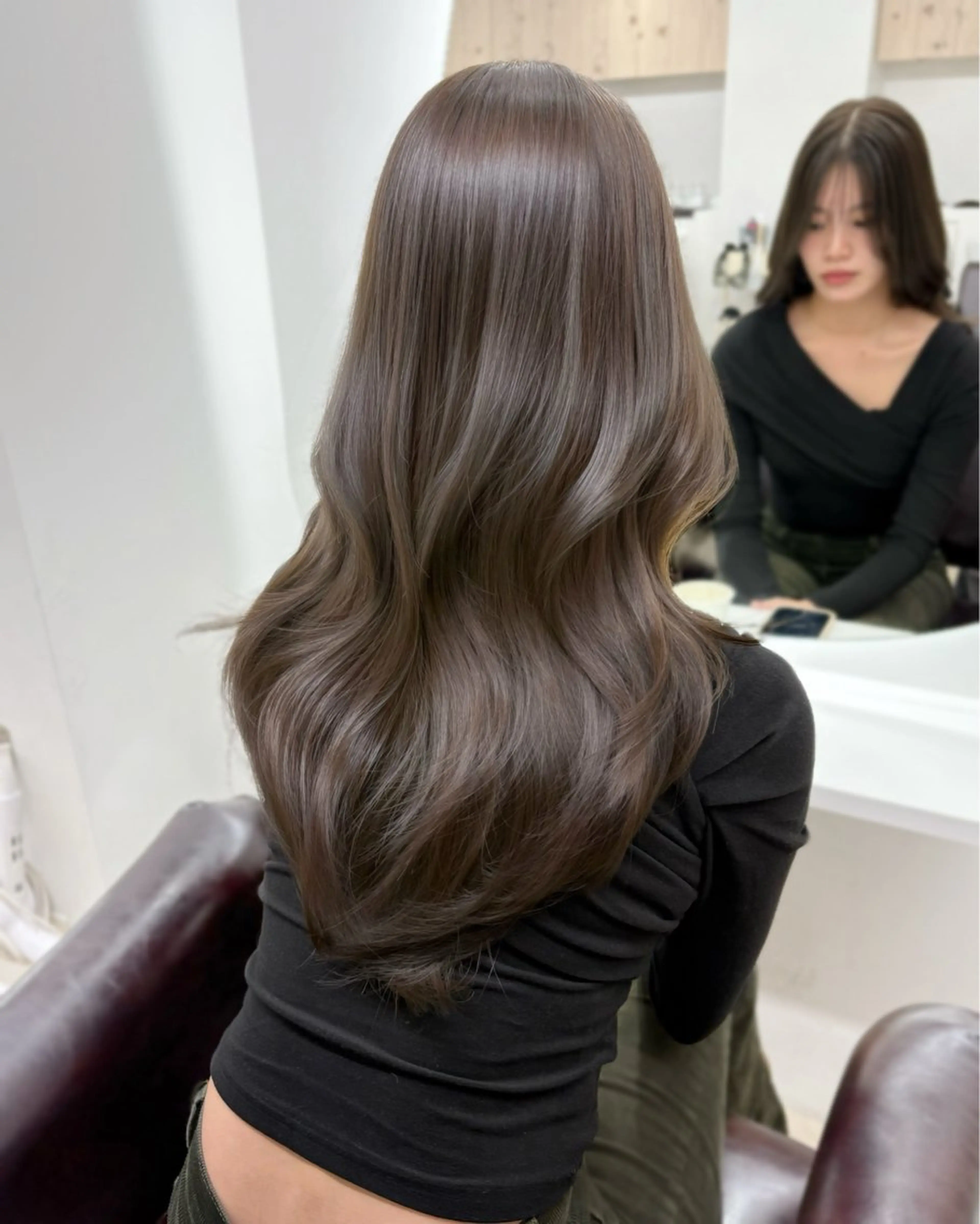 セミロング カラー カット ヘアカラー トリートメント ヘアセット 新宿/韓国ヘア/ 髪質改善ストレートのヘアスタイル