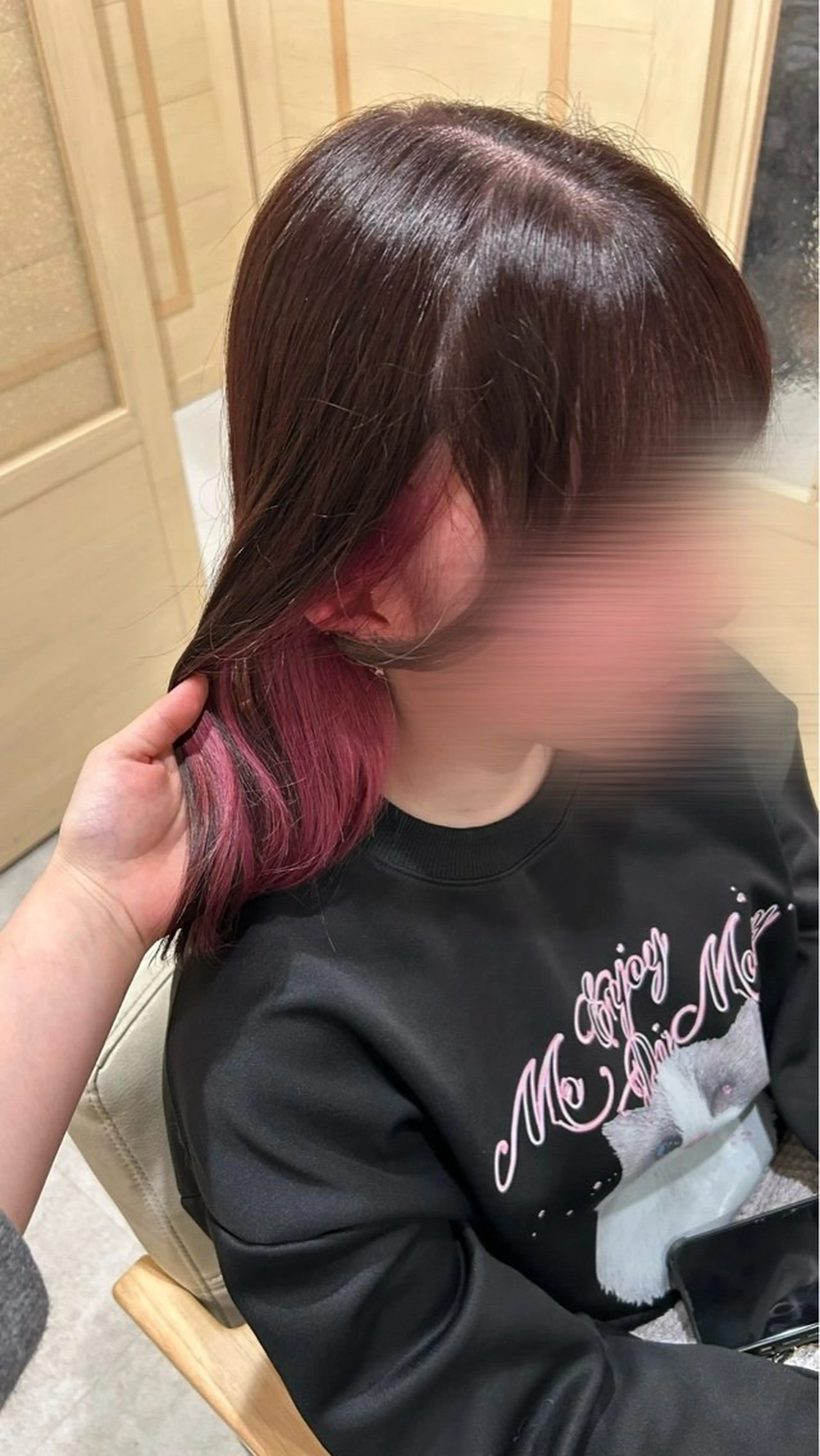 ミディアム 森田 遥菜のヘアスタイル