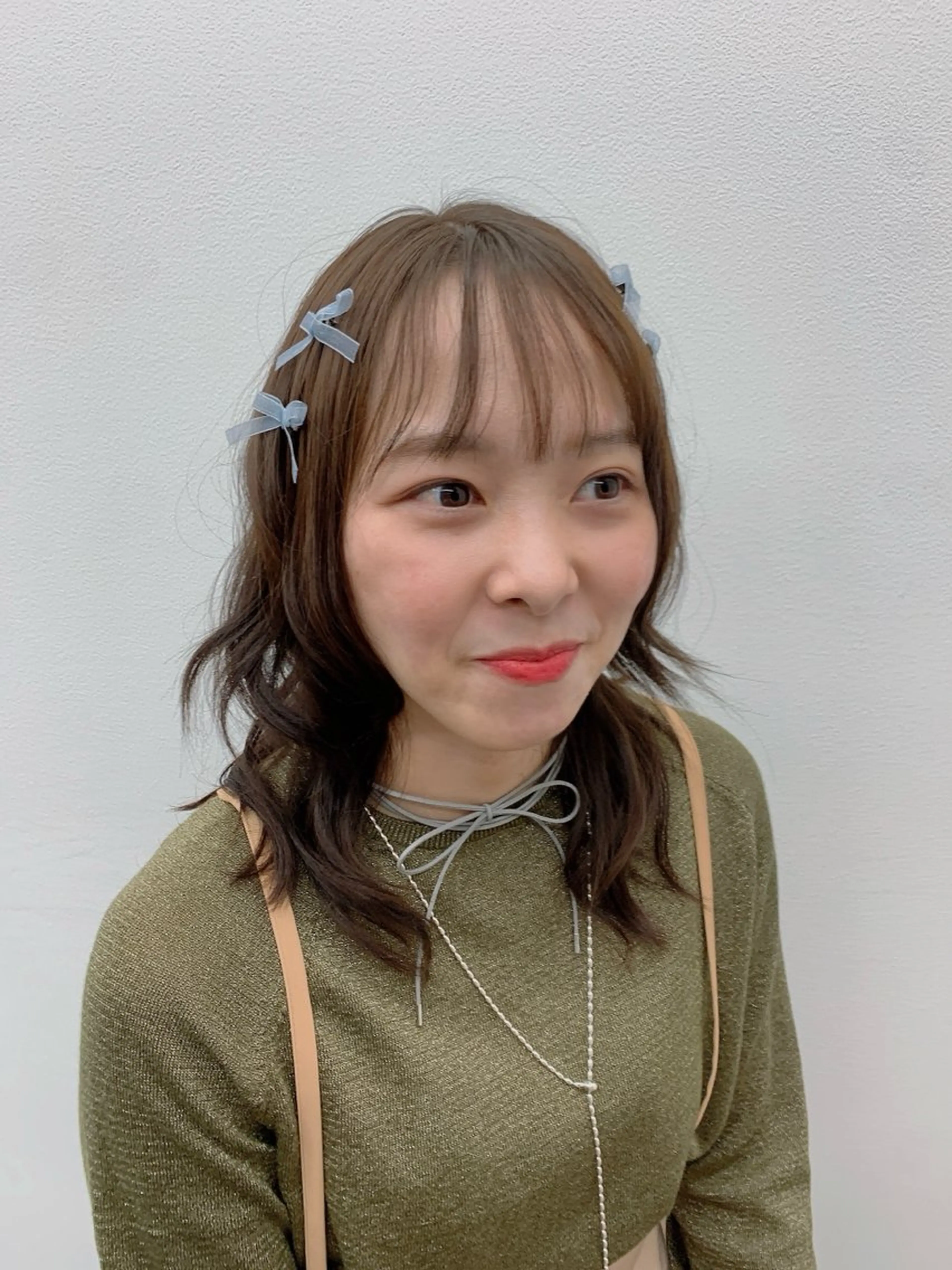 カラー ヘアアレンジ ハイトーン /愛子のヘアスタイル