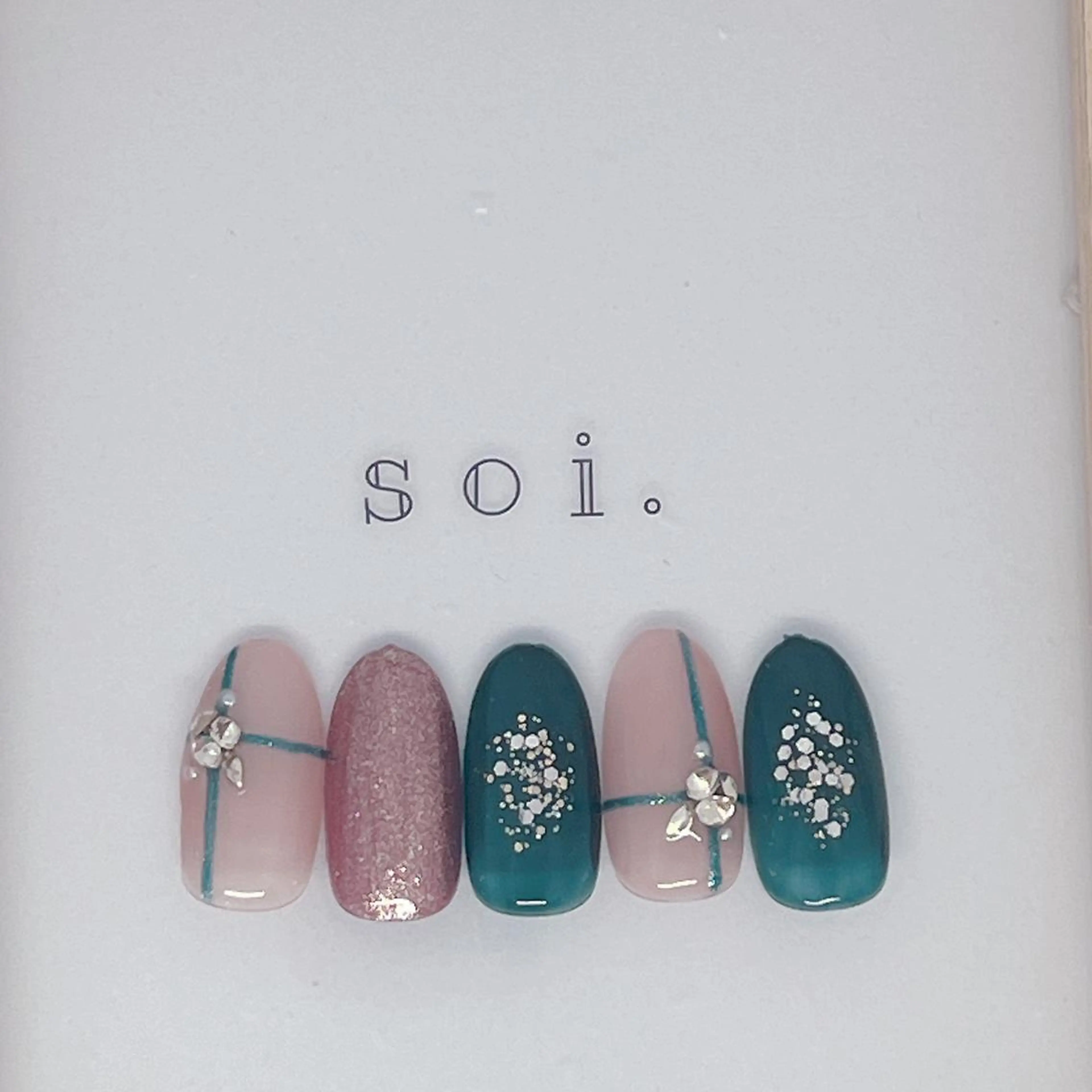 ネイル soi.. .のネイルデザイン