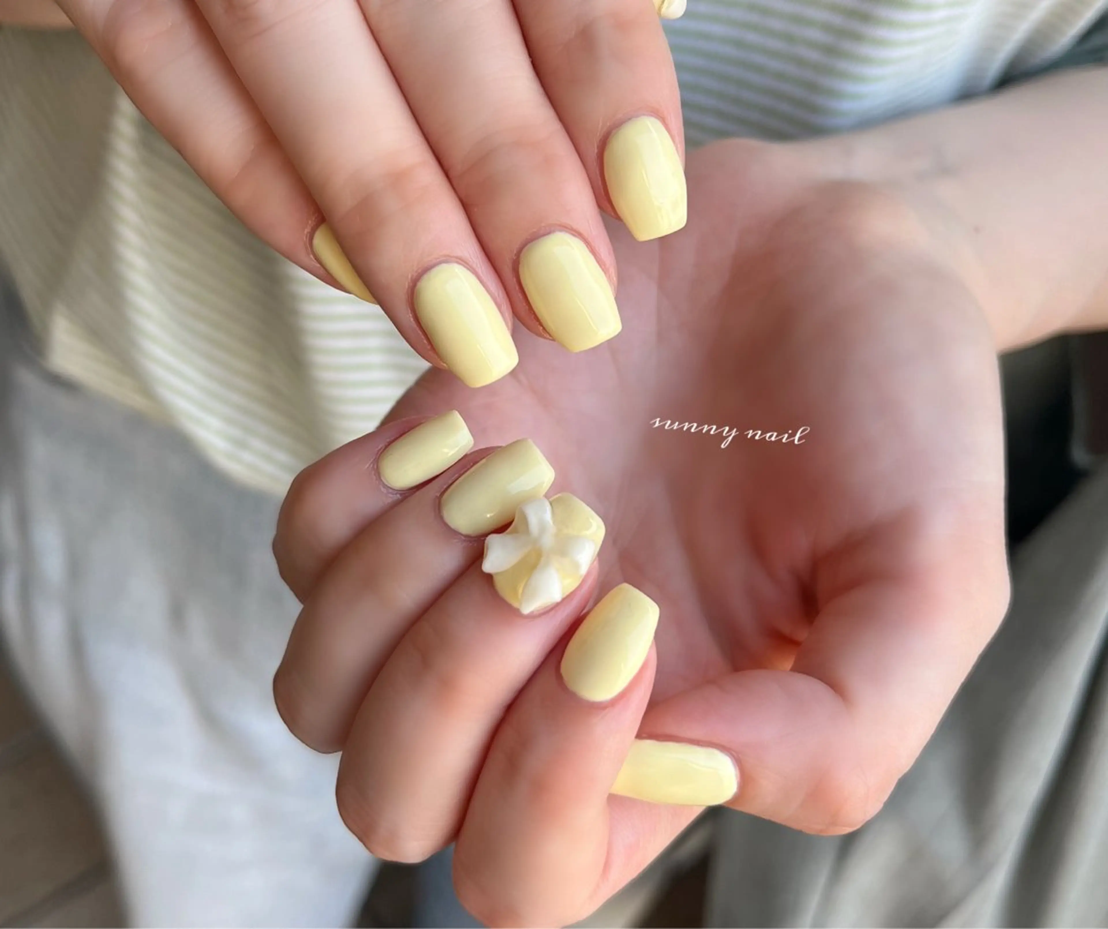 ネイル ジェルネイル パラジェル リボン 黄色 sunny nailのネイルデザイン