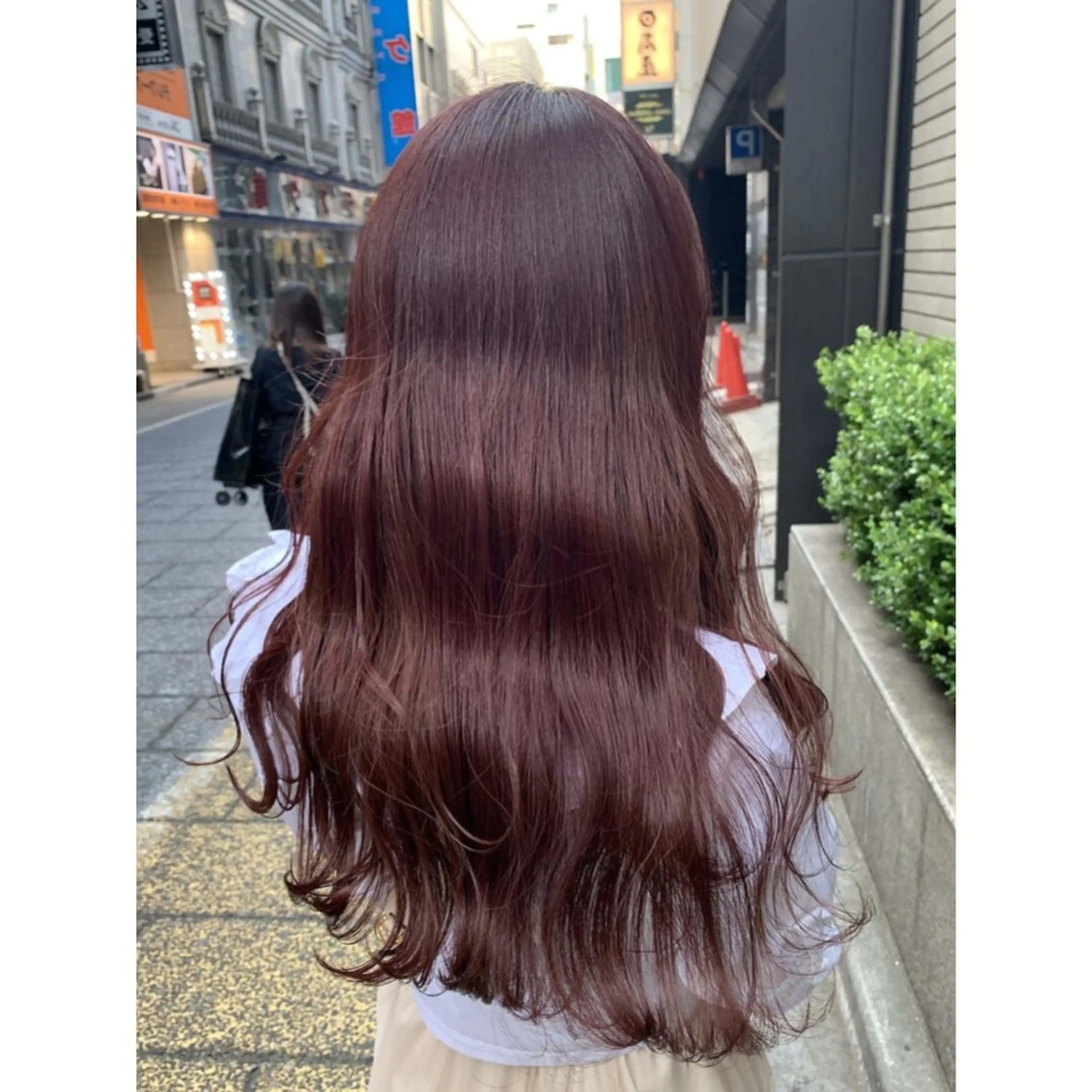 ロング カラー レッドカラー ロング 💖ブリーチ/暖色 𝐘𝐮𝐢💖のヘアスタイル