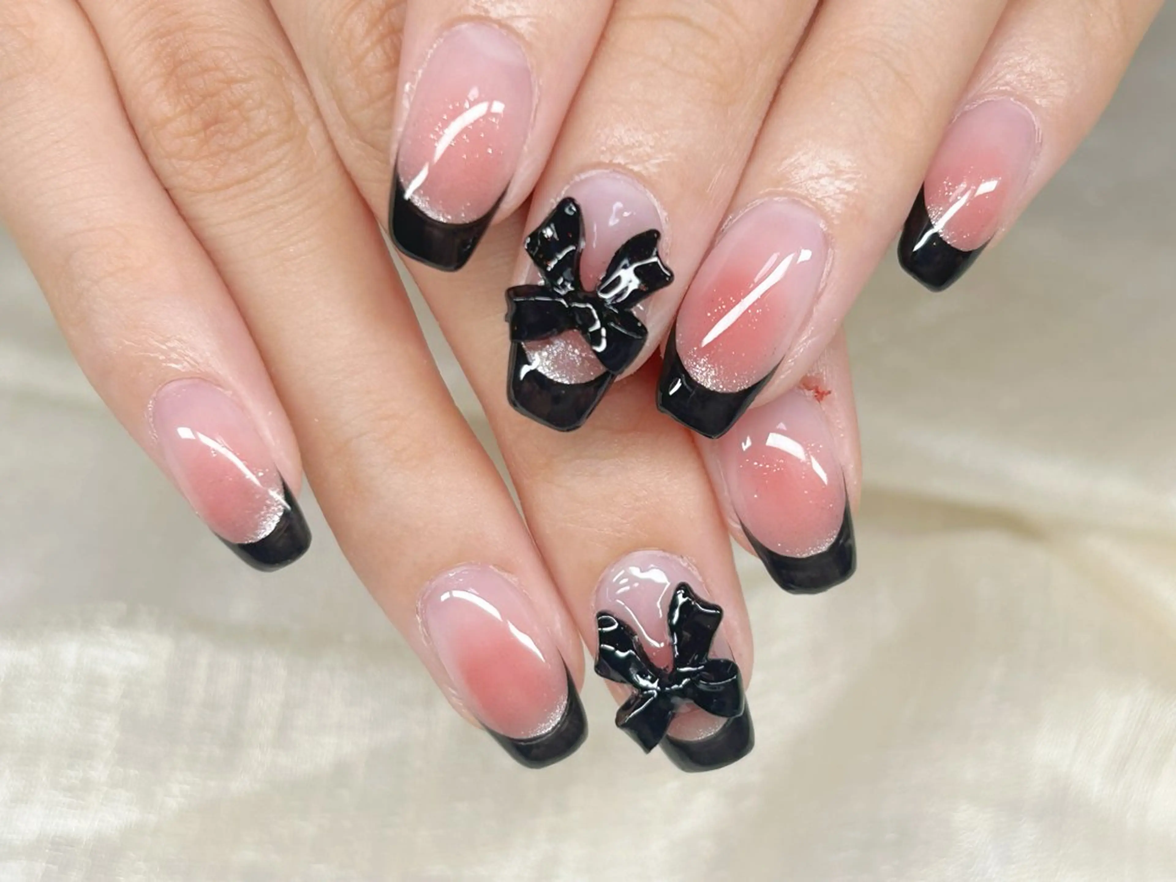 ネイル アートネイル チークネイル 成人式 入学式 長さ出し ハンドネイル Lino Nailのネイルデザイン